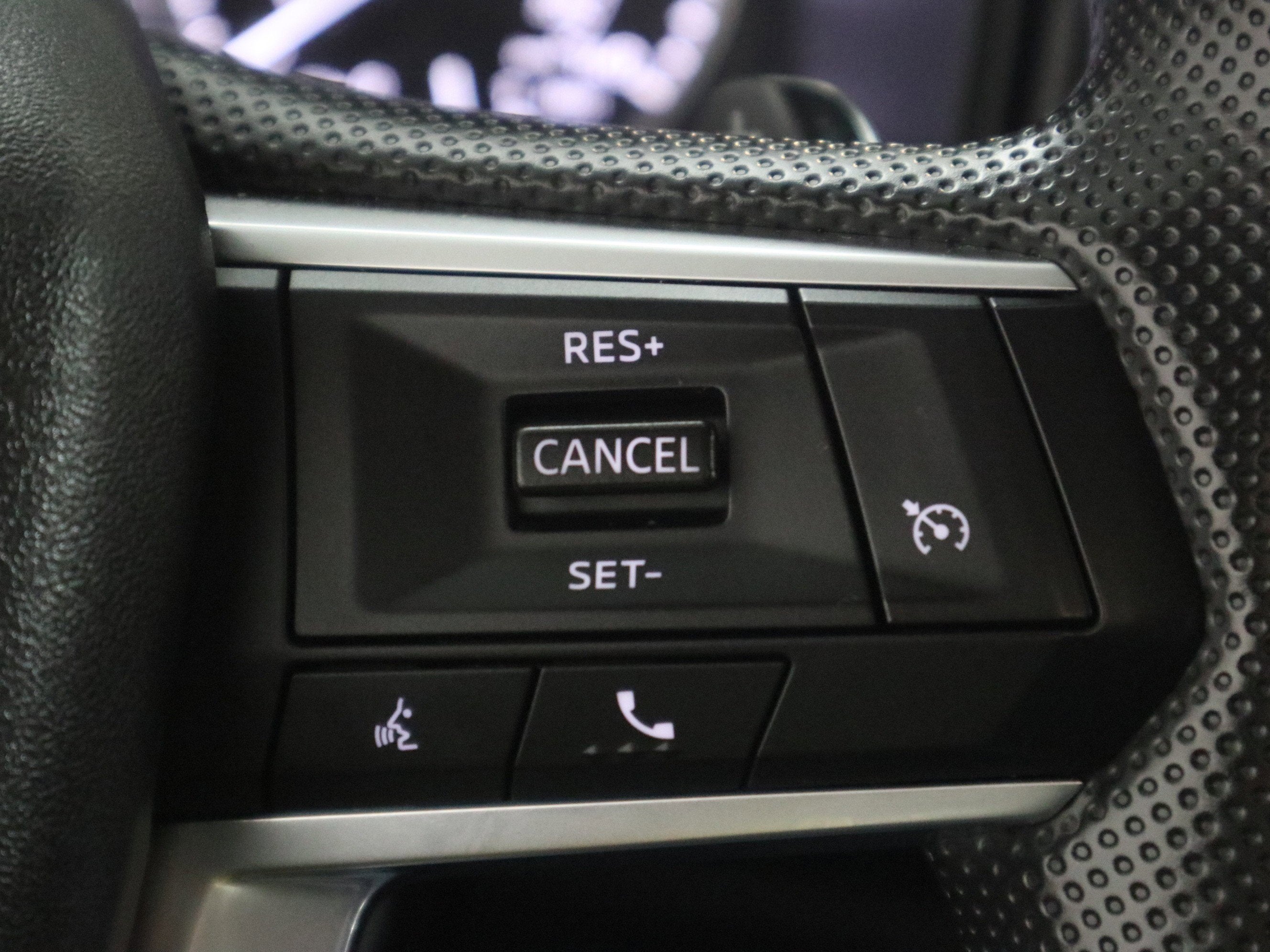 2025 Mitsubishi Outlander ES