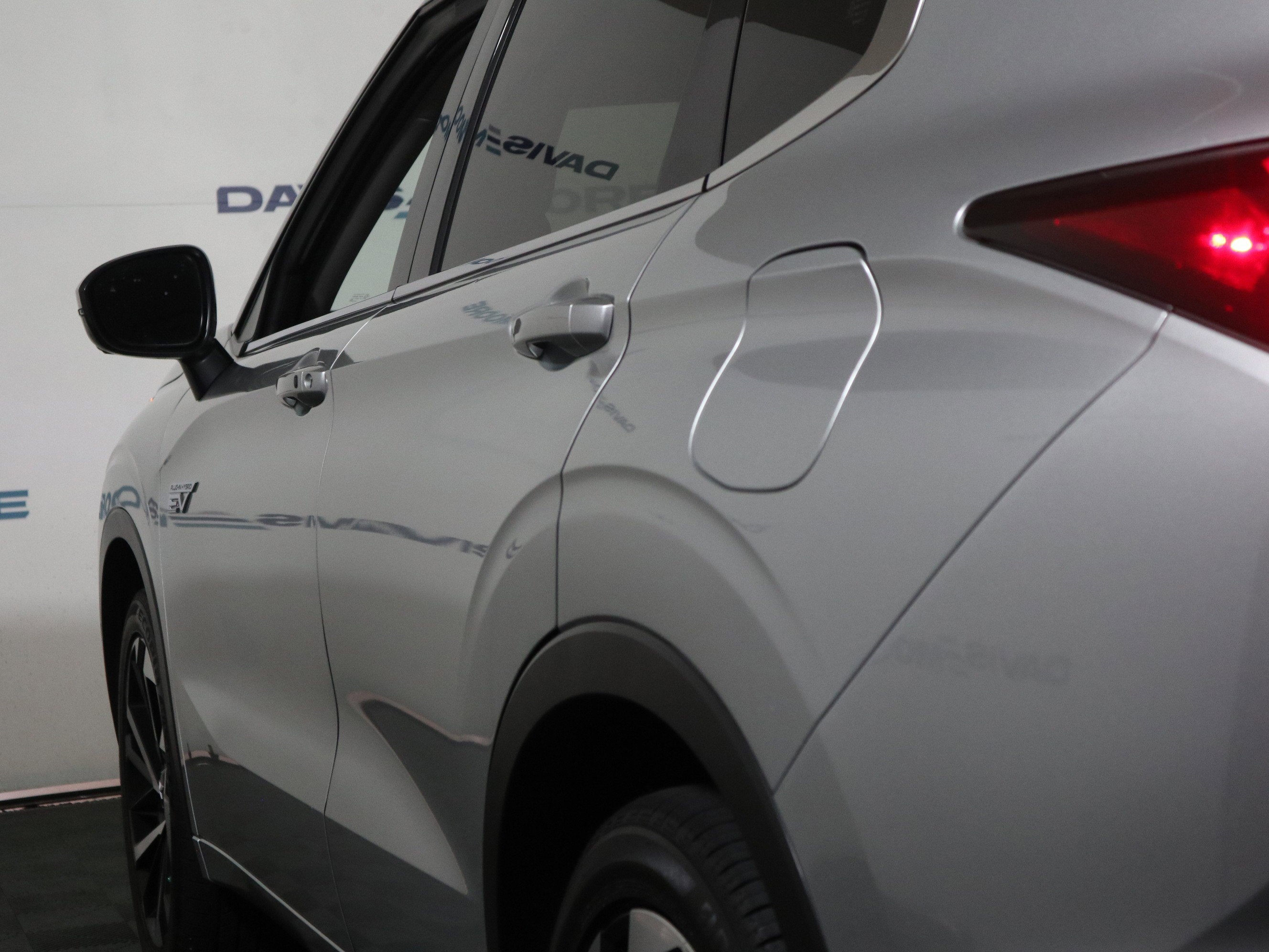 2024 Mitsubishi Outlander Plug-In Hybrid SEL