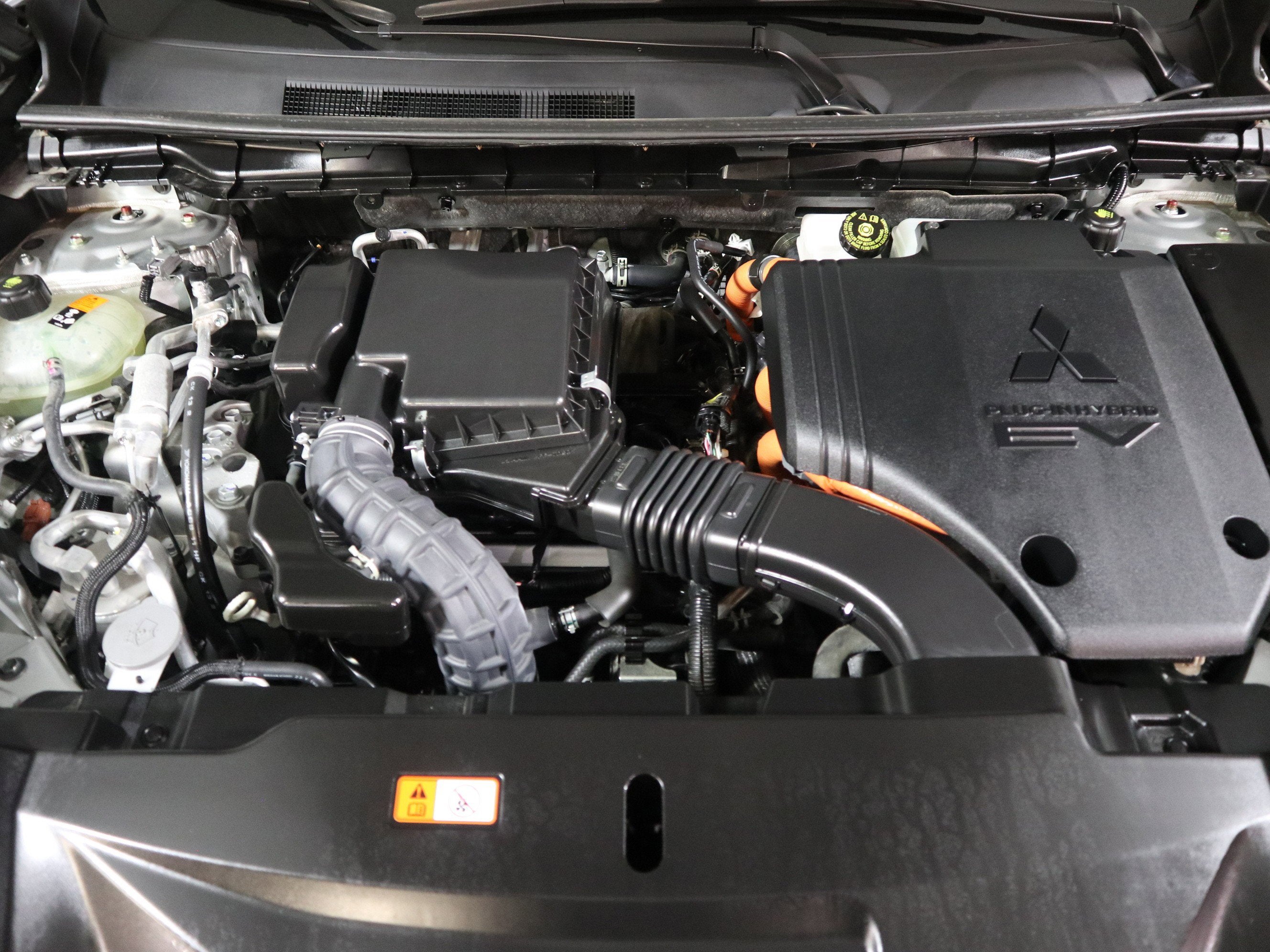 2024 Mitsubishi Outlander Plug-In Hybrid SEL