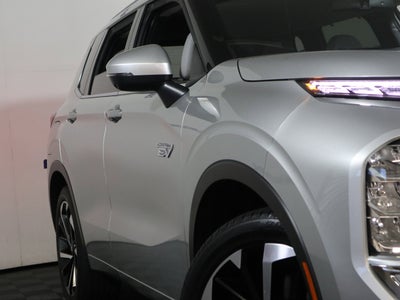 2024 Mitsubishi Outlander Plug-In Hybrid SEL