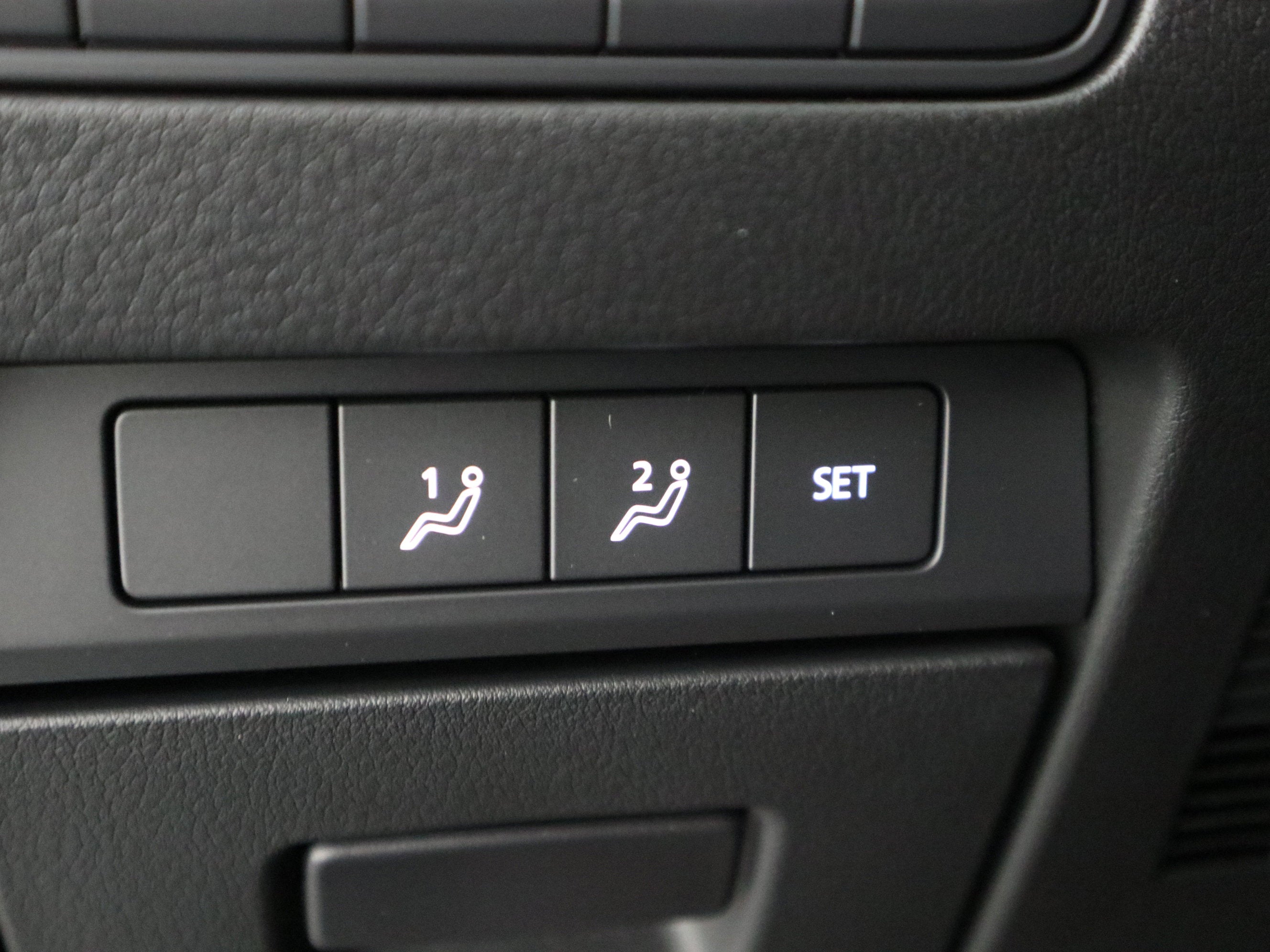 2026 Mazda Mazda3 Hatchback 2.5 S Carbon Edition AWD