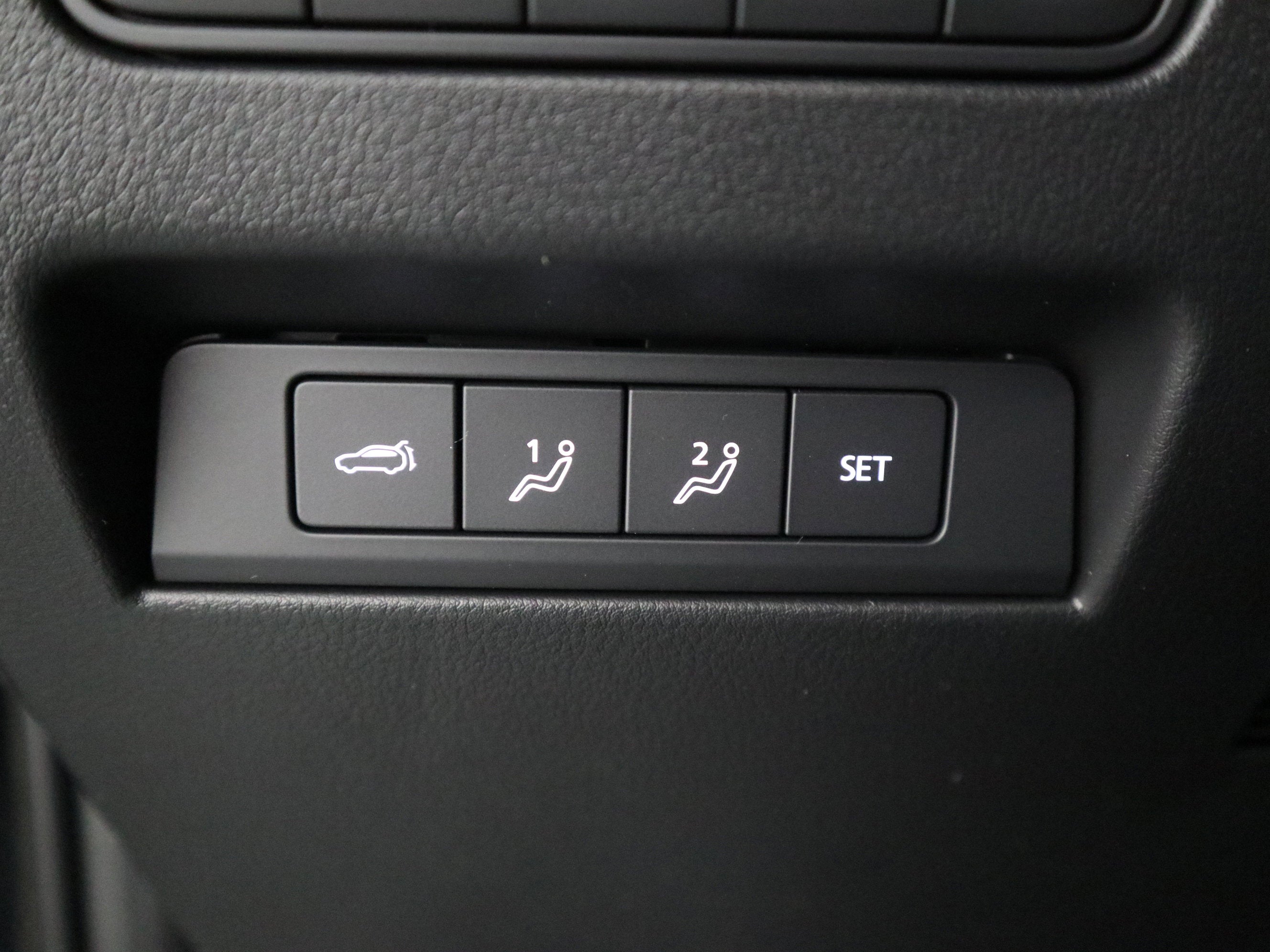 2026 Mazda Mazda CX-70 Plug-In Hybrid SC Plus AWD