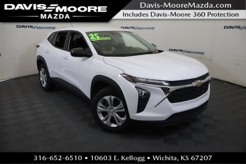 2025 Chevrolet Trax LS