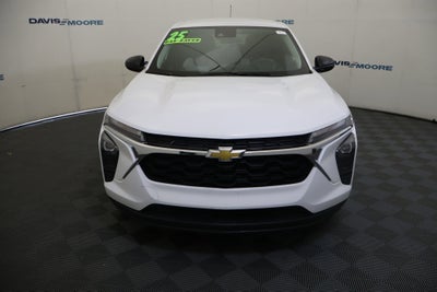 2025 Chevrolet Trax LS