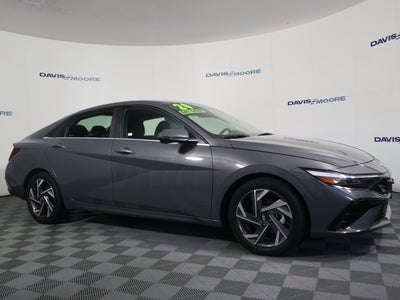 2024 Hyundai Elantra Limited