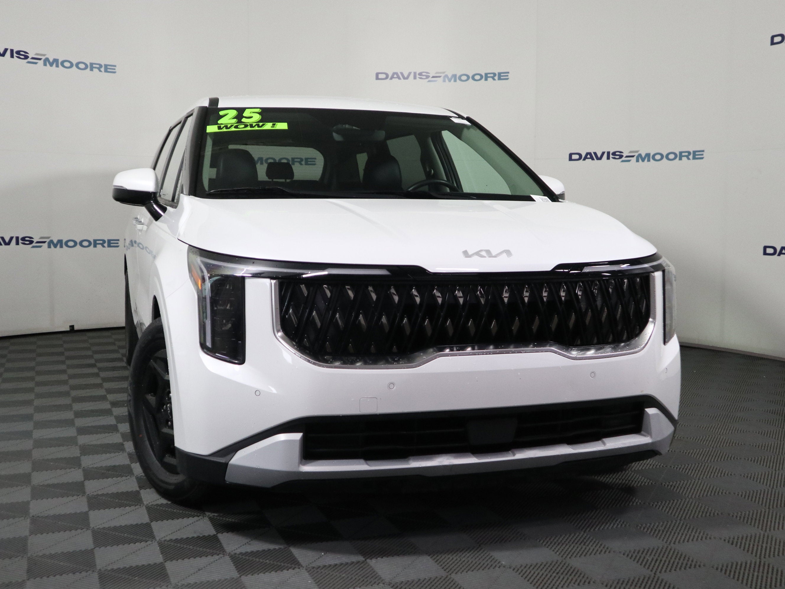 2025 Kia Carnival LXS