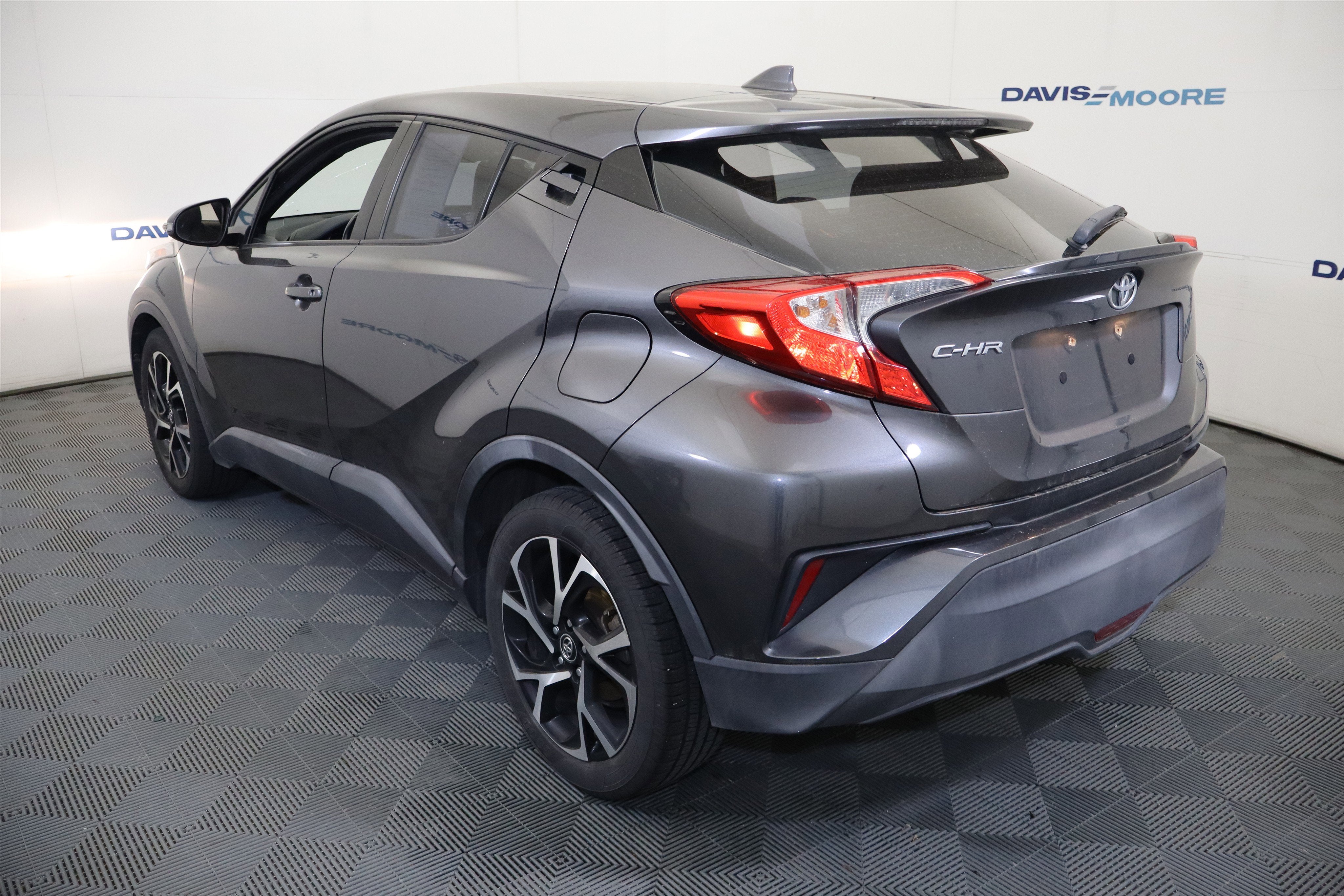 2018 Toyota C-HR XLE Premium
