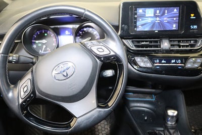 2018 Toyota C-HR XLE Premium