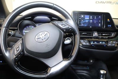 2018 Toyota C-HR XLE Premium