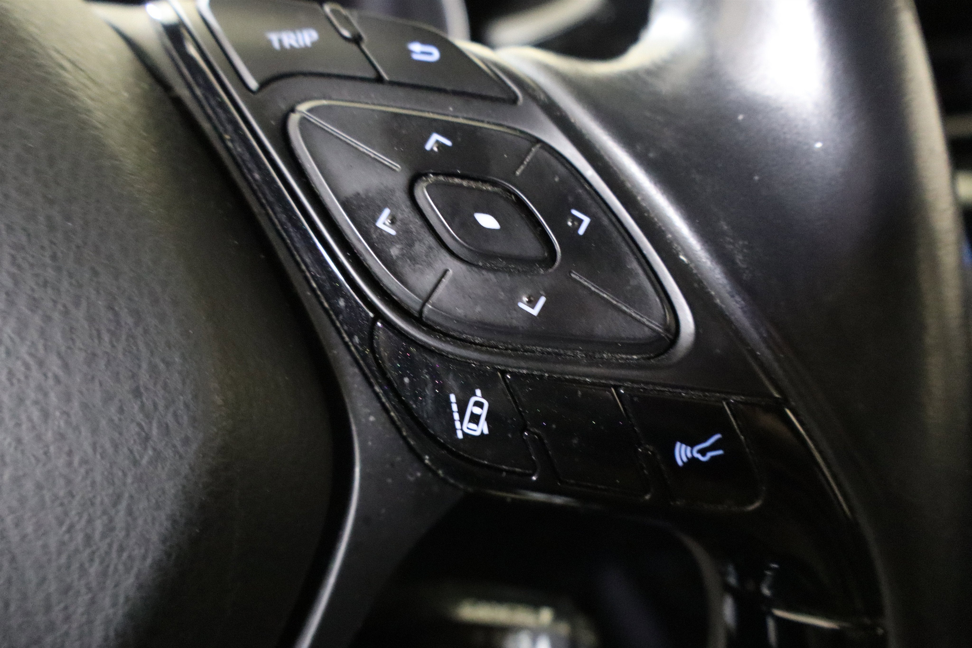 2018 Toyota C-HR XLE Premium