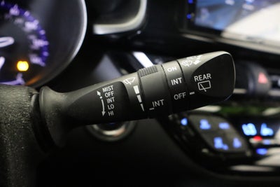 2018 Toyota C-HR XLE Premium