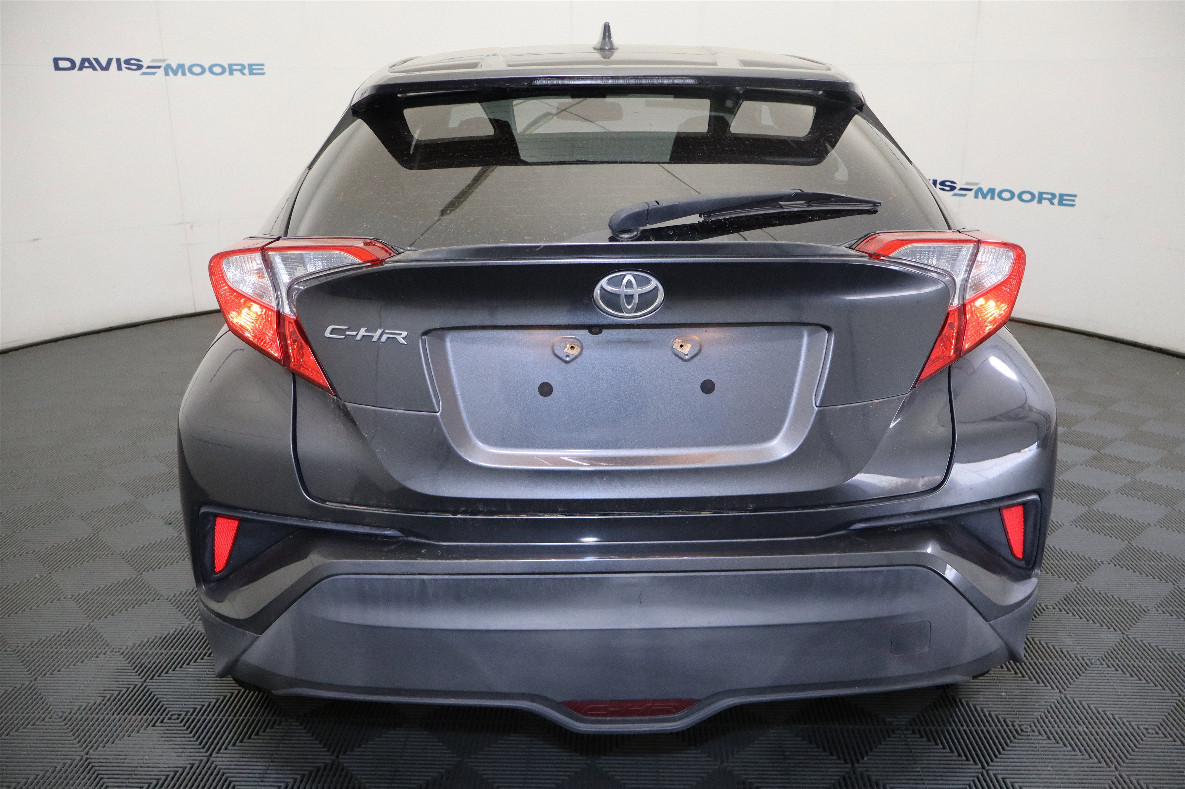 2018 Toyota C-HR XLE Premium