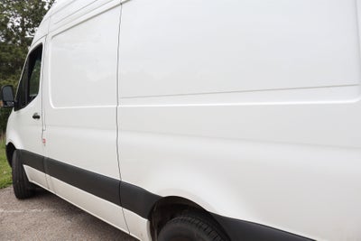 2025 Mercedes-Benz Sprinter Cargo Van Cargo 144 WB