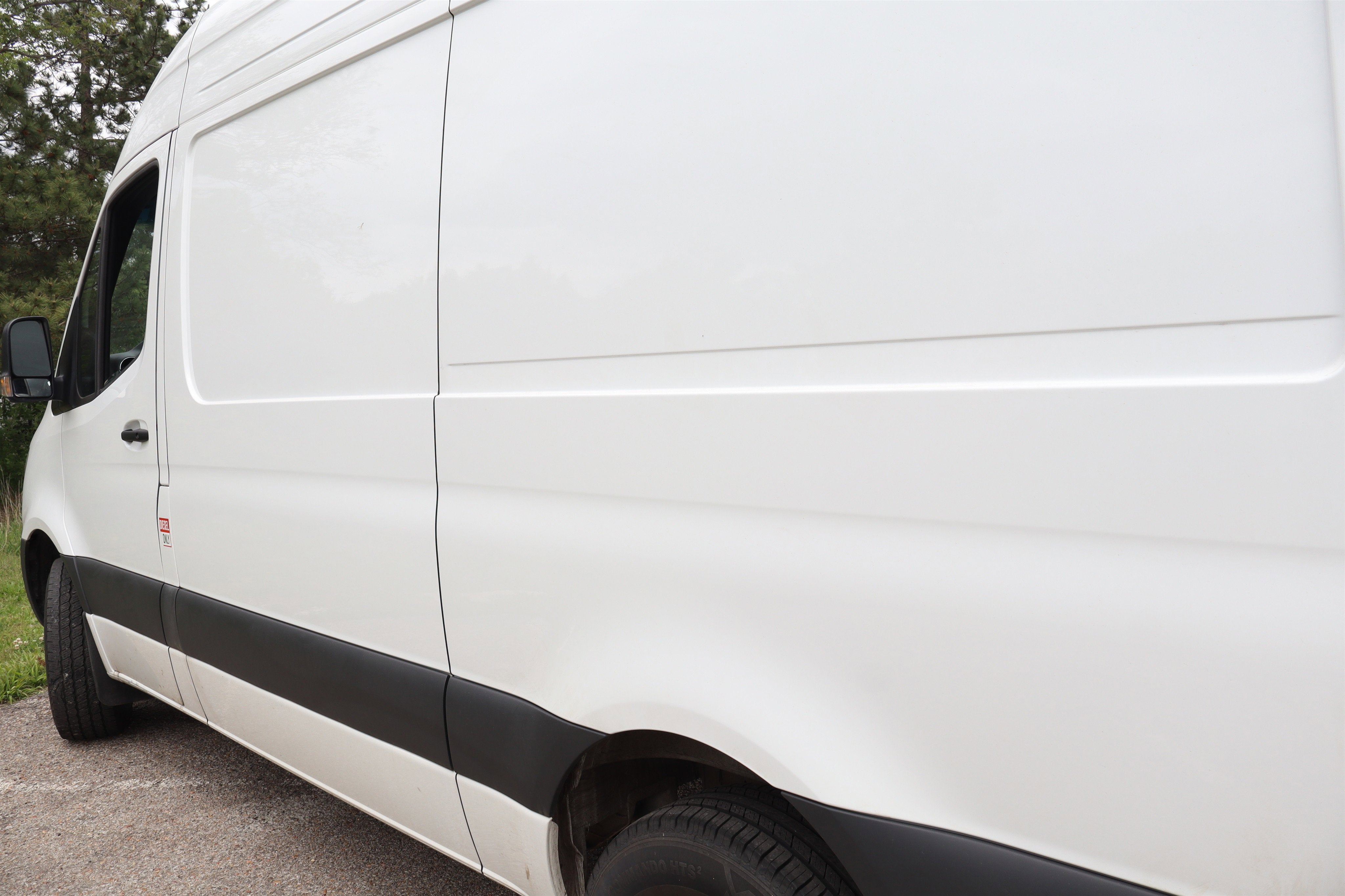 2025 Mercedes-Benz Sprinter Cargo Van Cargo 144 WB