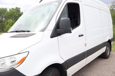 2025 Mercedes-Benz Sprinter Cargo Van Cargo 144 WB