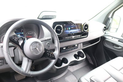 2025 Mercedes-Benz Sprinter Cargo Van Cargo 144 WB
