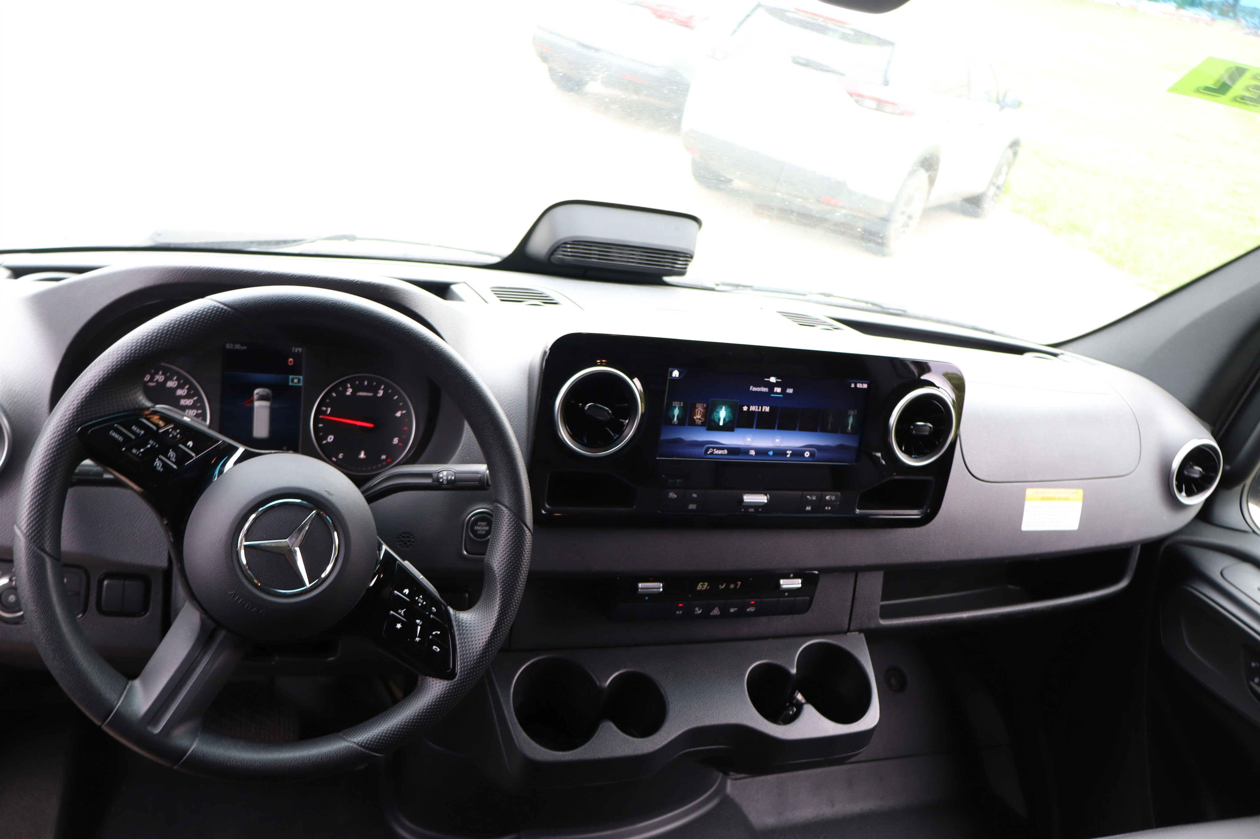 2025 Mercedes-Benz Sprinter Cargo Van Cargo 144 WB