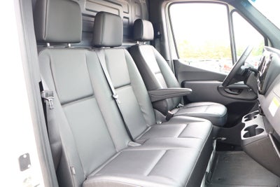 2025 Mercedes-Benz Sprinter Cargo Van Cargo 144 WB