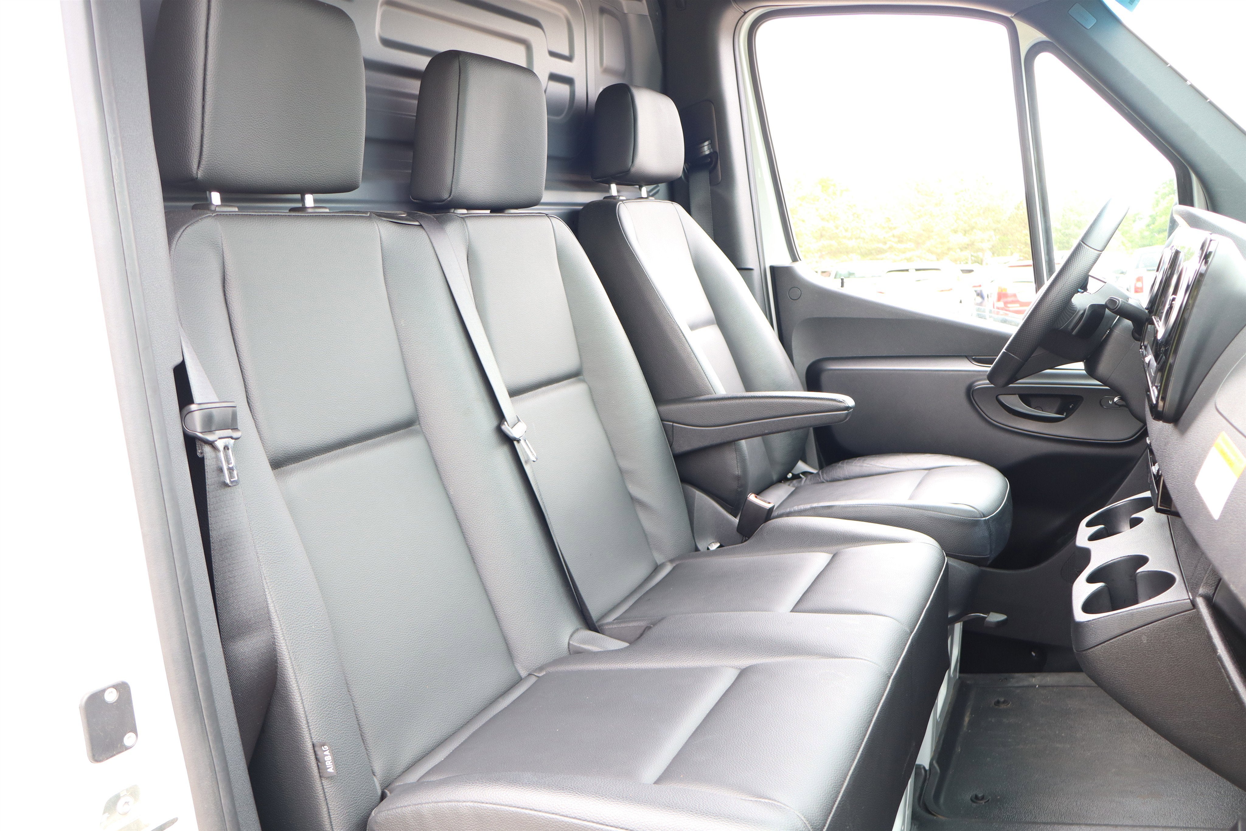 2025 Mercedes-Benz Sprinter Cargo Van Cargo 144 WB