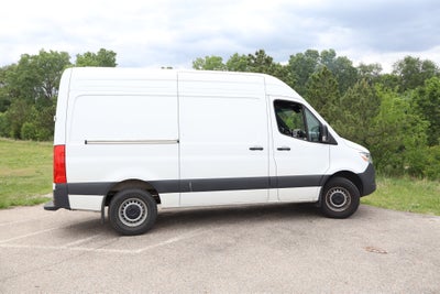 2025 Mercedes-Benz Sprinter Cargo Van Cargo 144 WB
