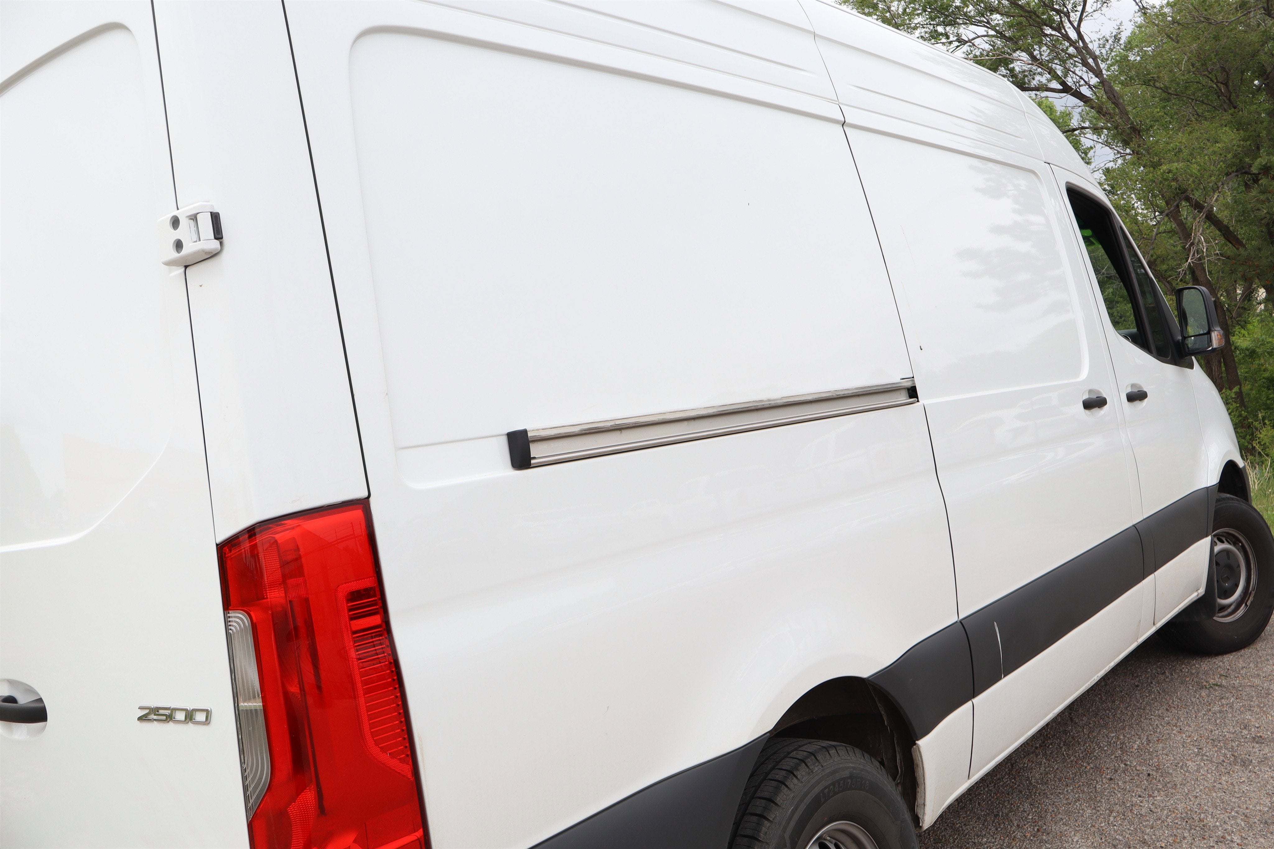 2025 Mercedes-Benz Sprinter Cargo Van Cargo 144 WB