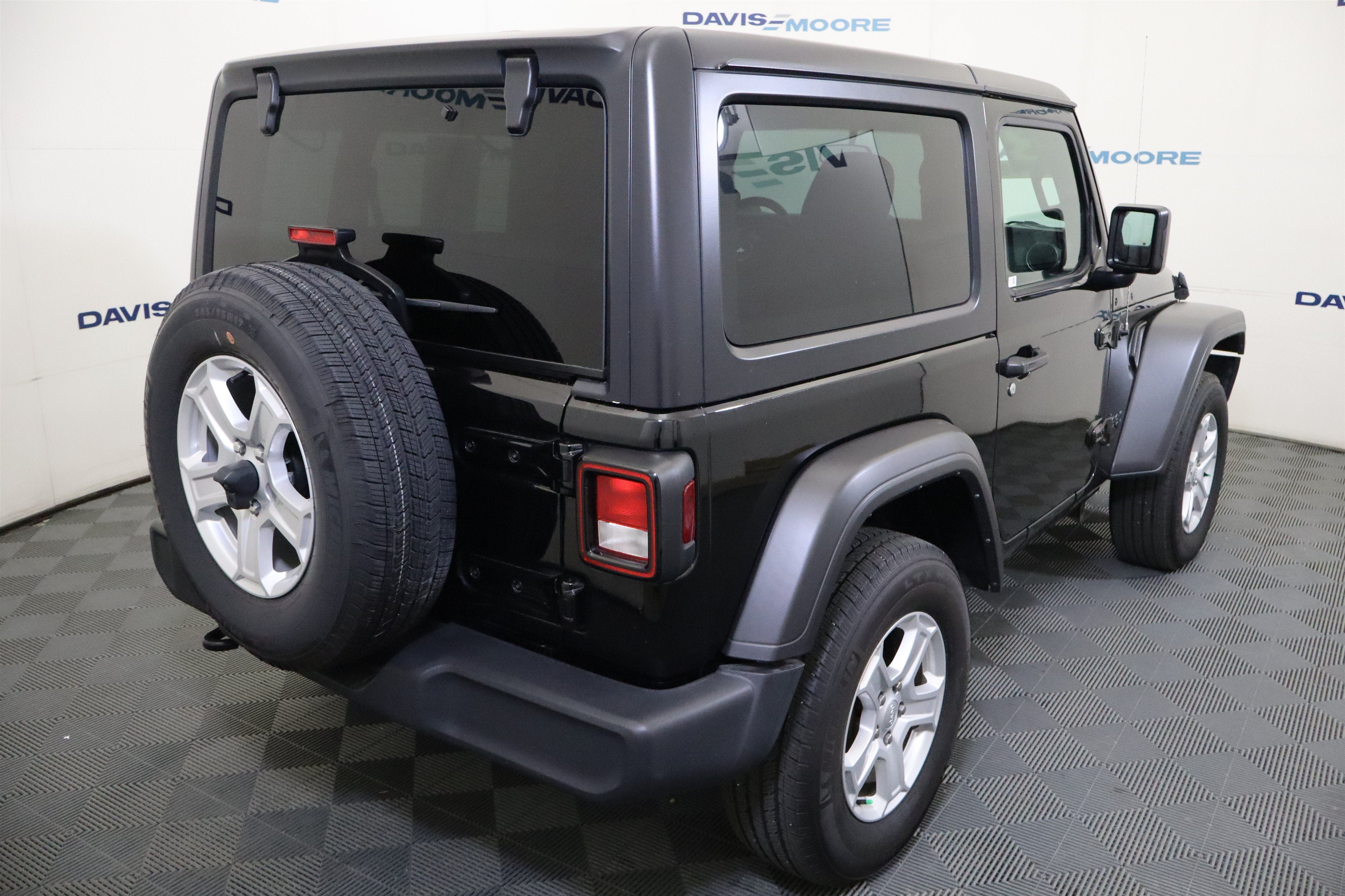 2023 Jeep Wrangler Sport S 4x4