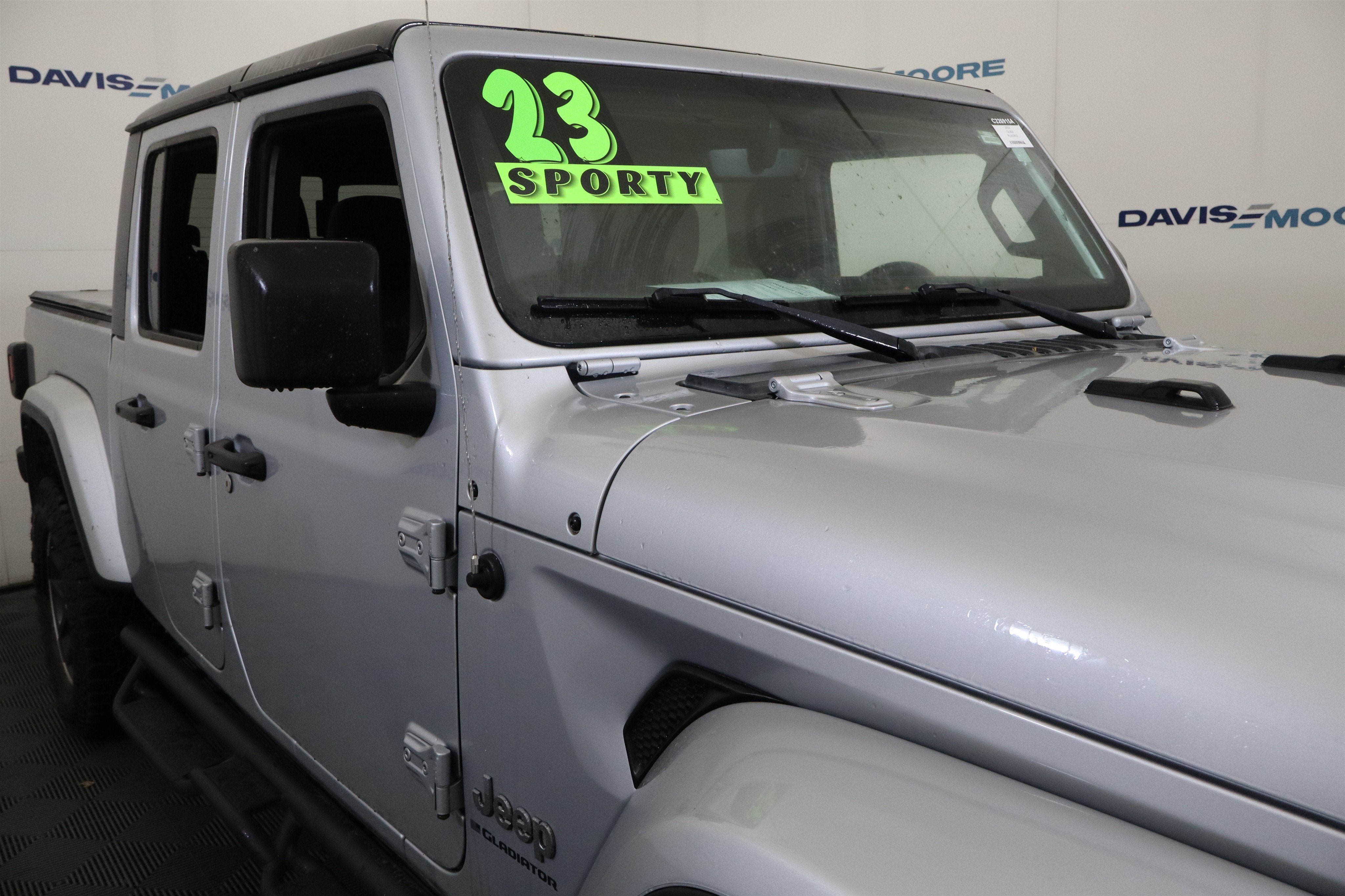 2023 Jeep Gladiator Overland