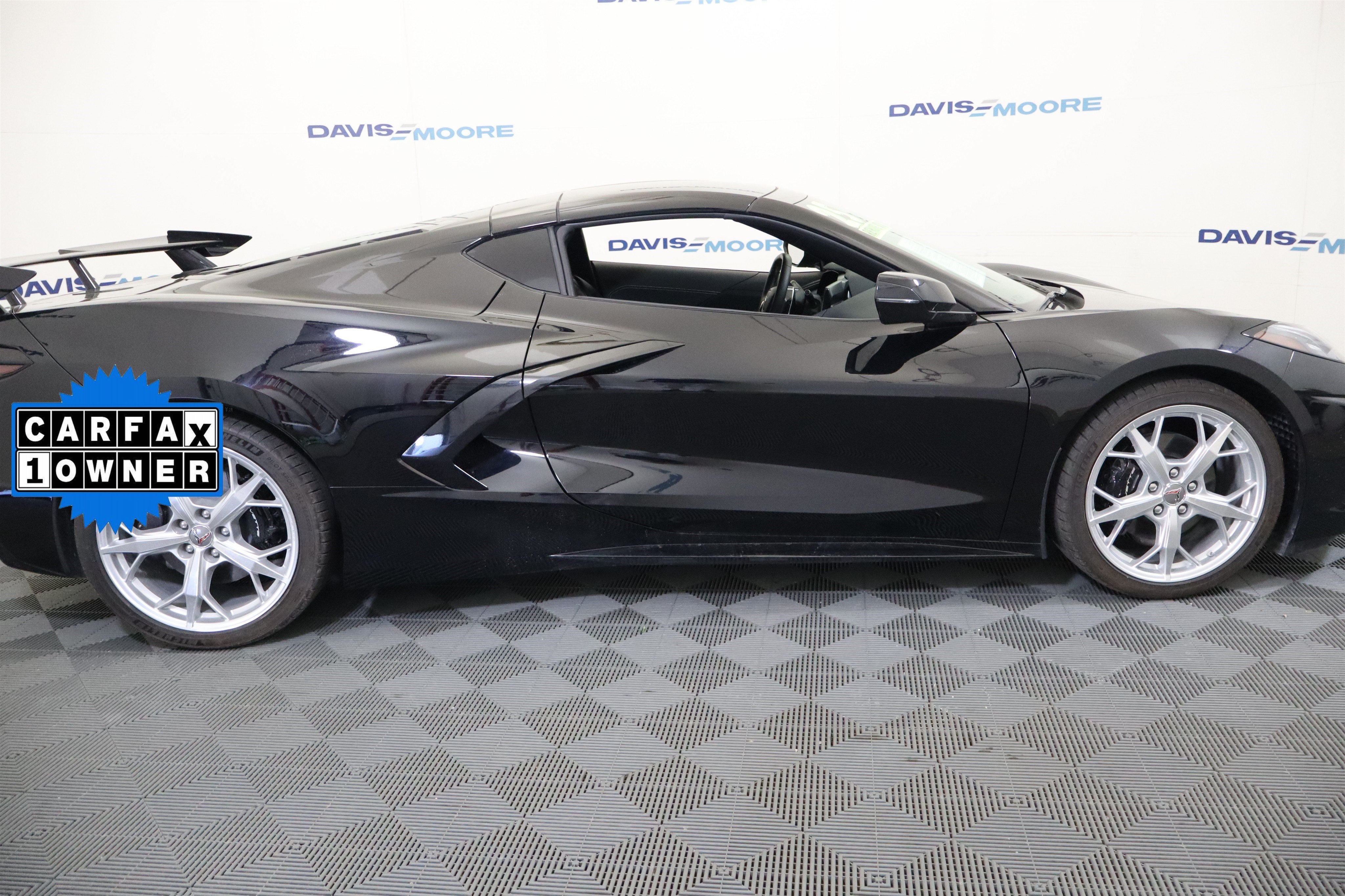 2023 Chevrolet Corvette 1LT
