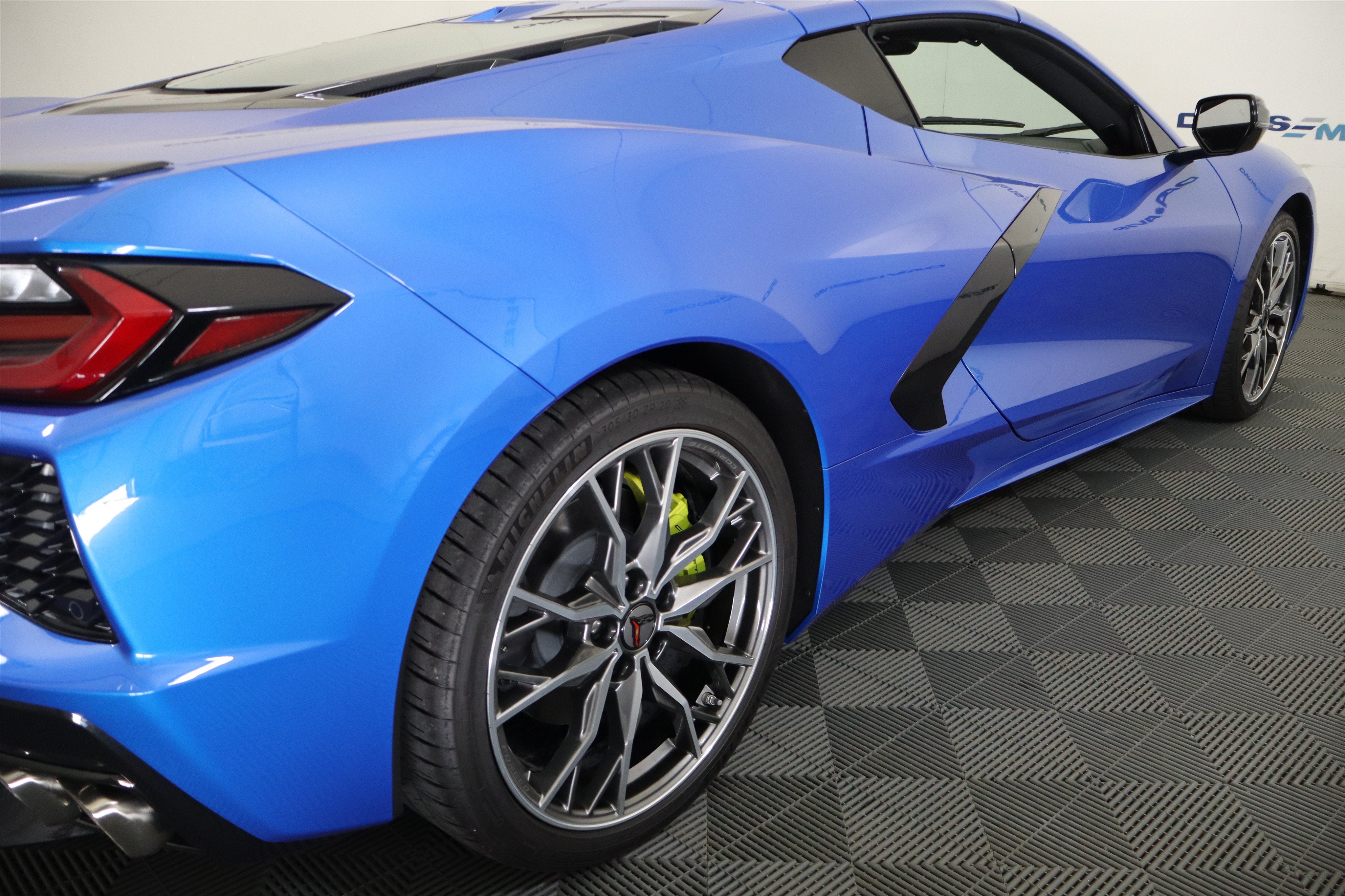 2024 Chevrolet Corvette 2LT