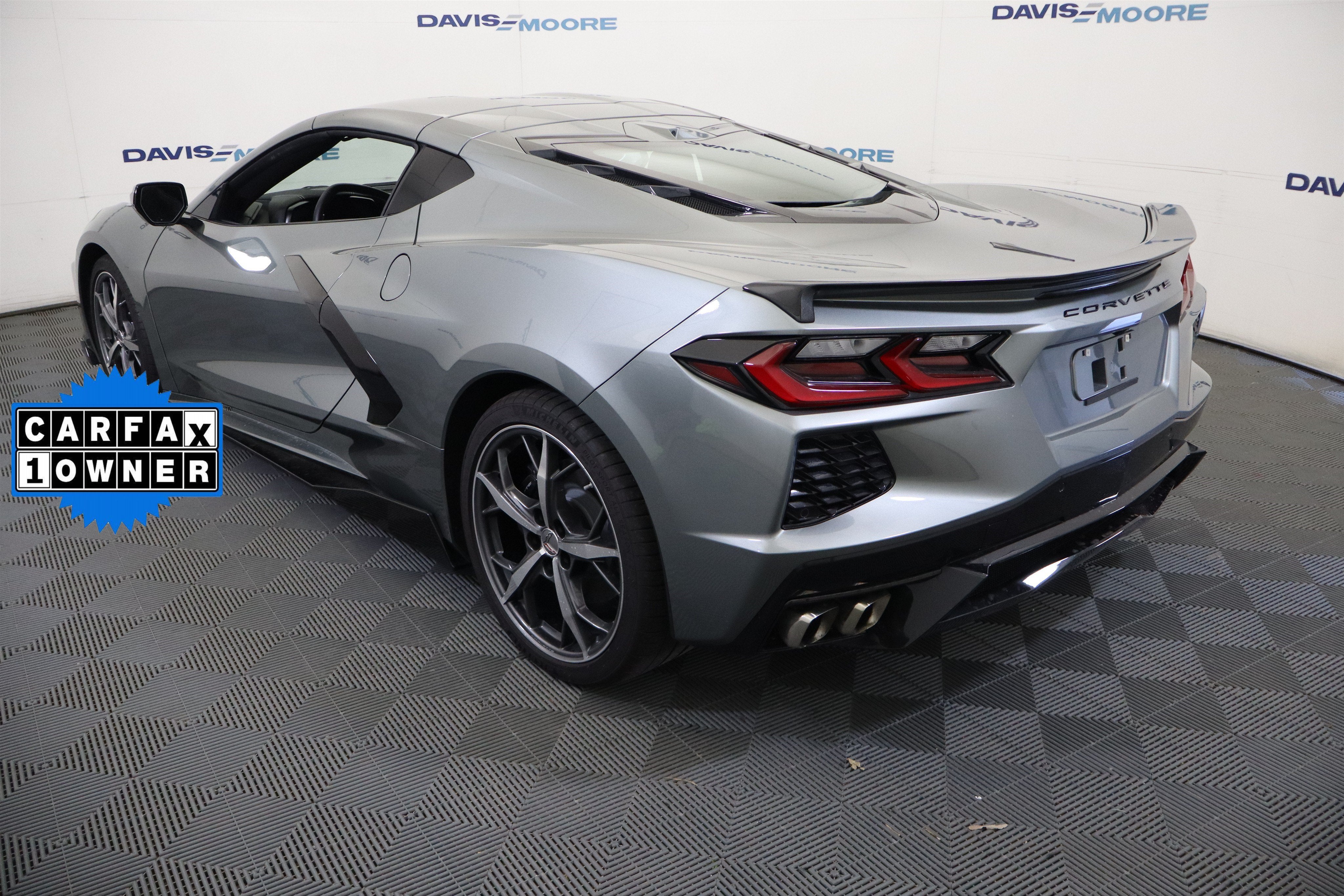 2023 Chevrolet Corvette 2LT