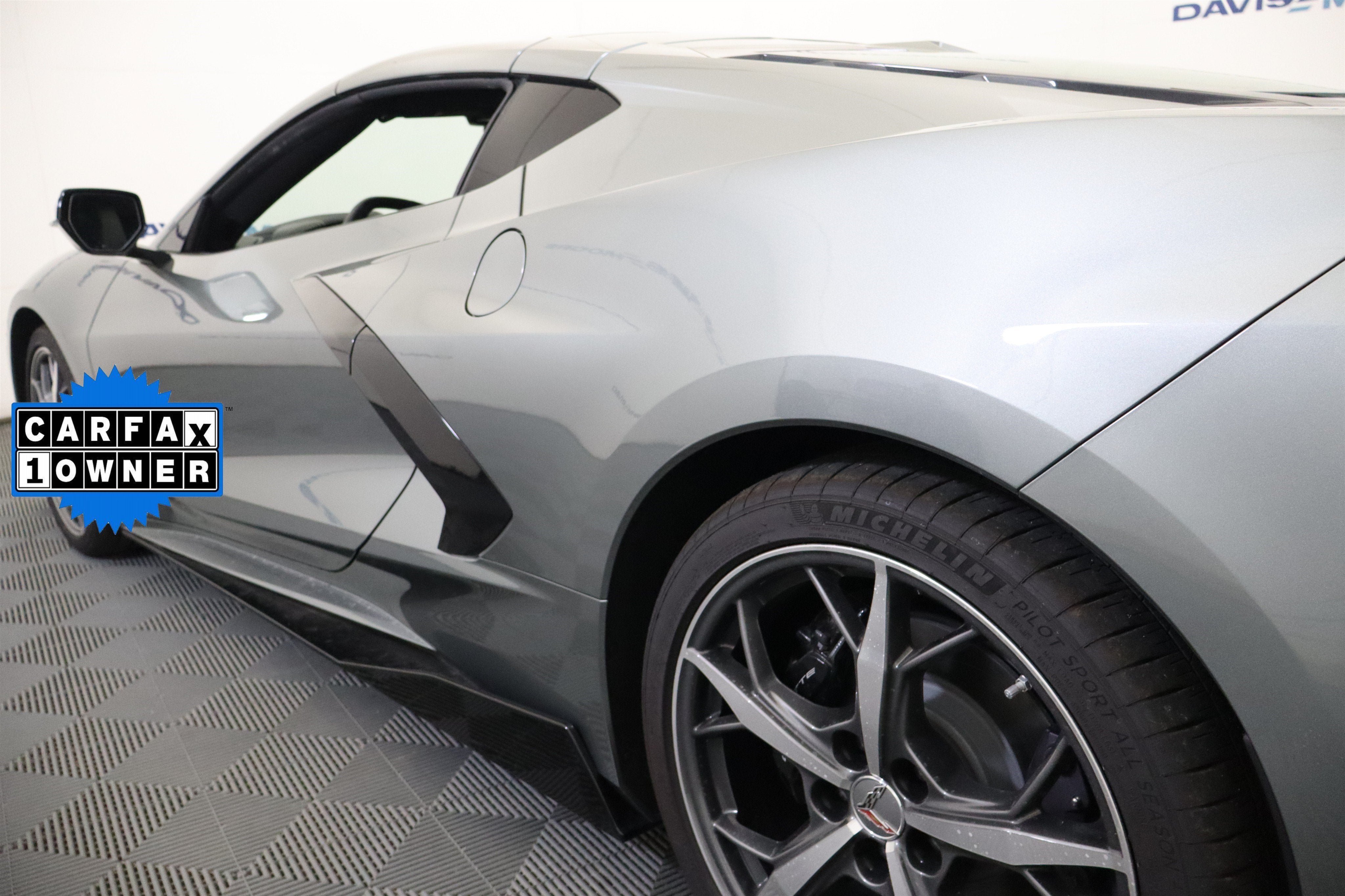 2023 Chevrolet Corvette 2LT
