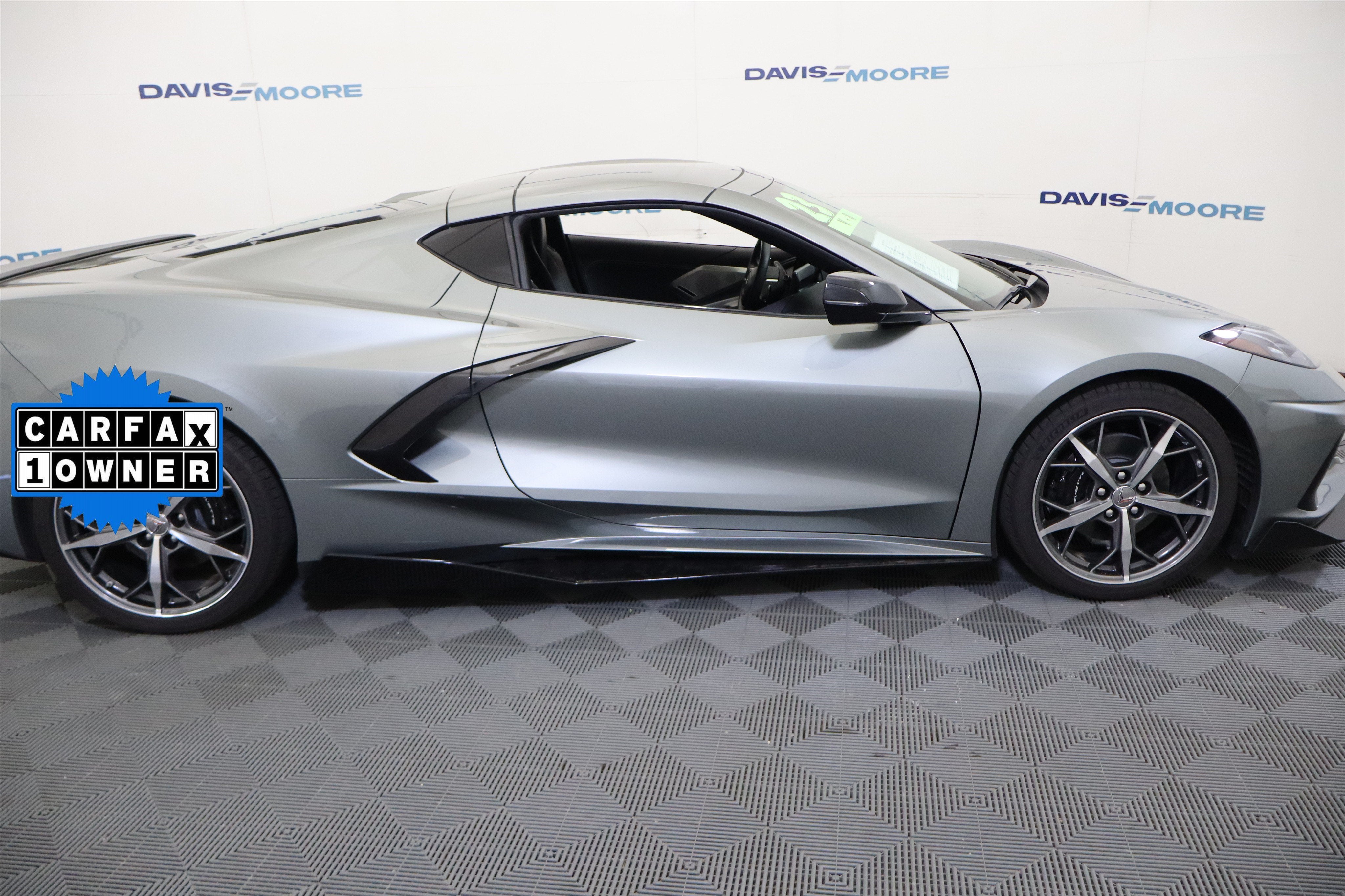 2023 Chevrolet Corvette 2LT