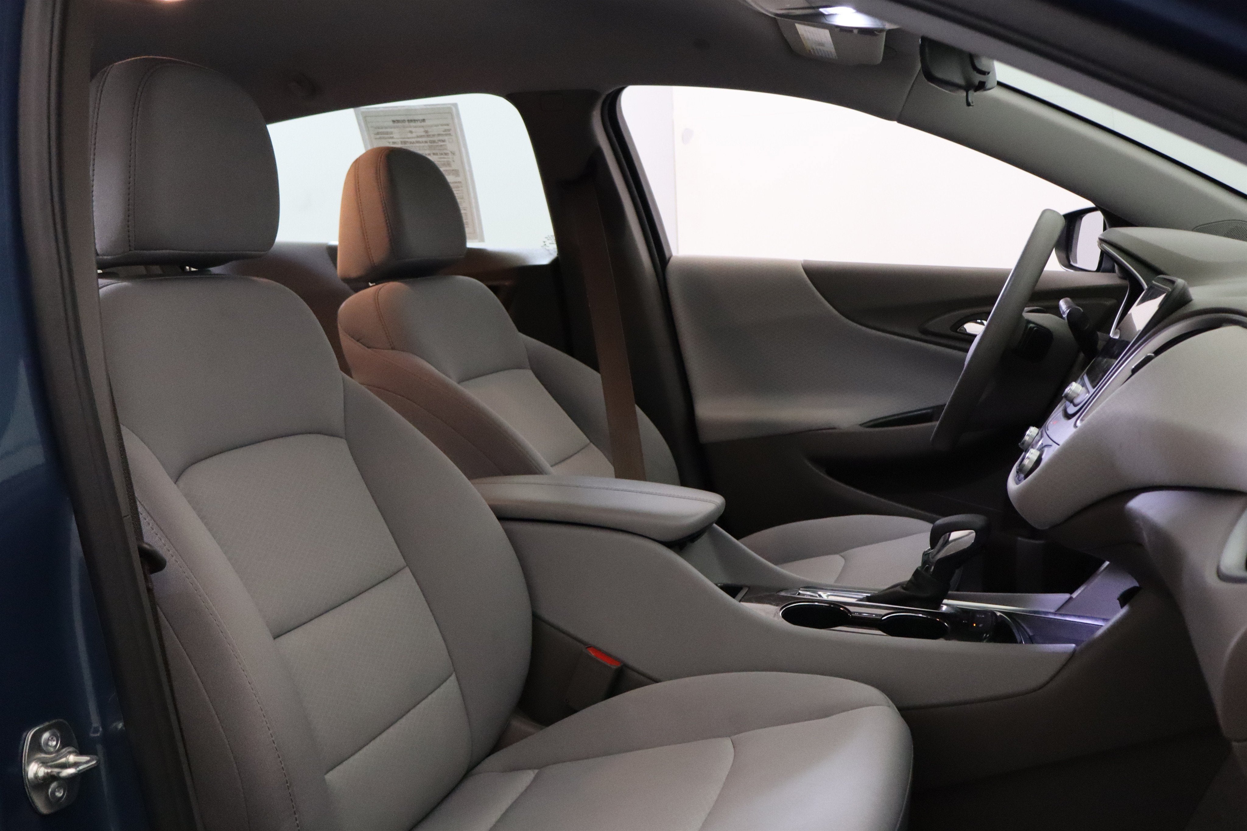 2025 Chevrolet Malibu LT