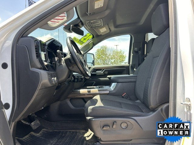 2025 Chevrolet Silverado 3500HD LT Crew Cab 4WD