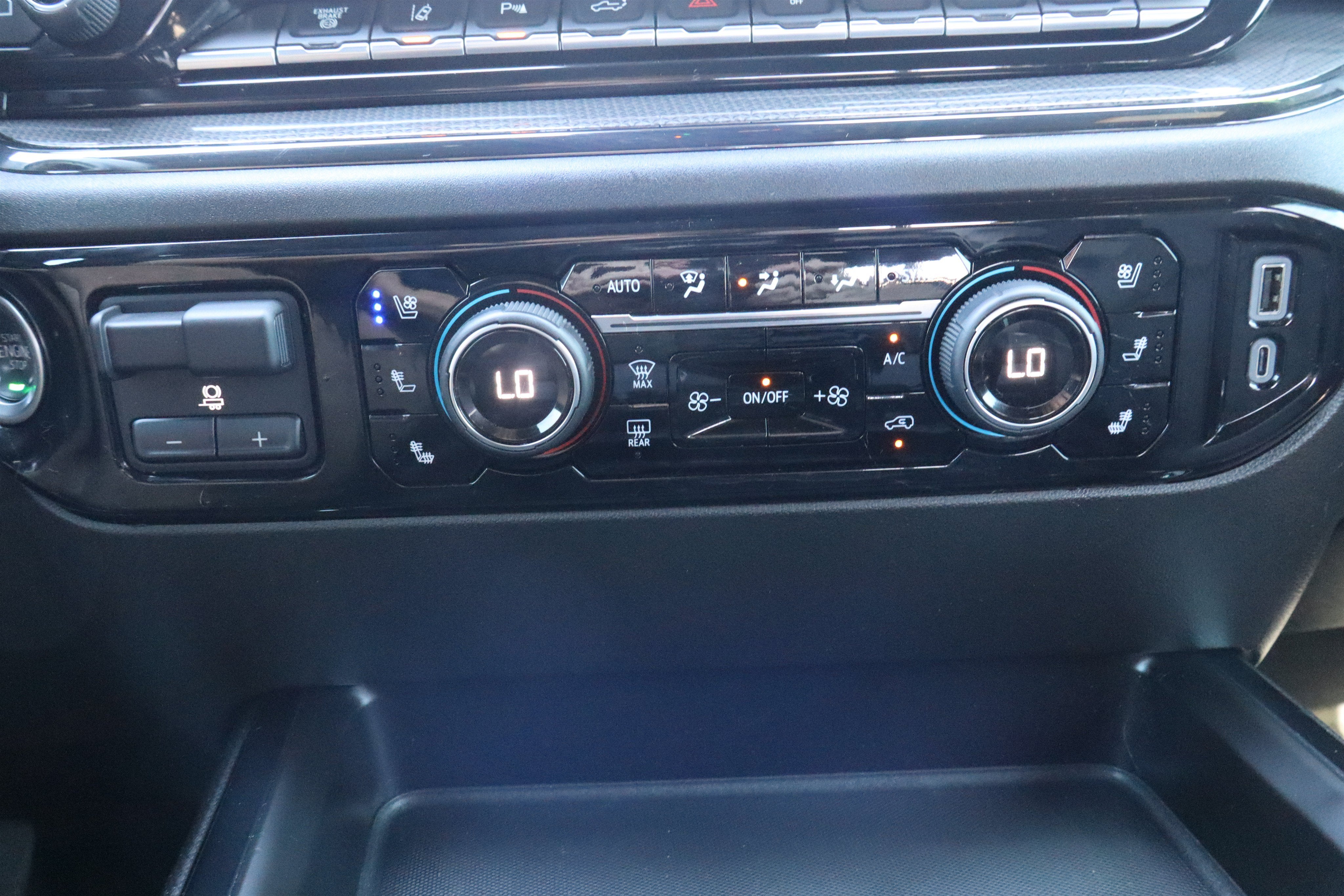 2025 Chevrolet Silverado 2500HD ZR2 Crew Cab 4WD