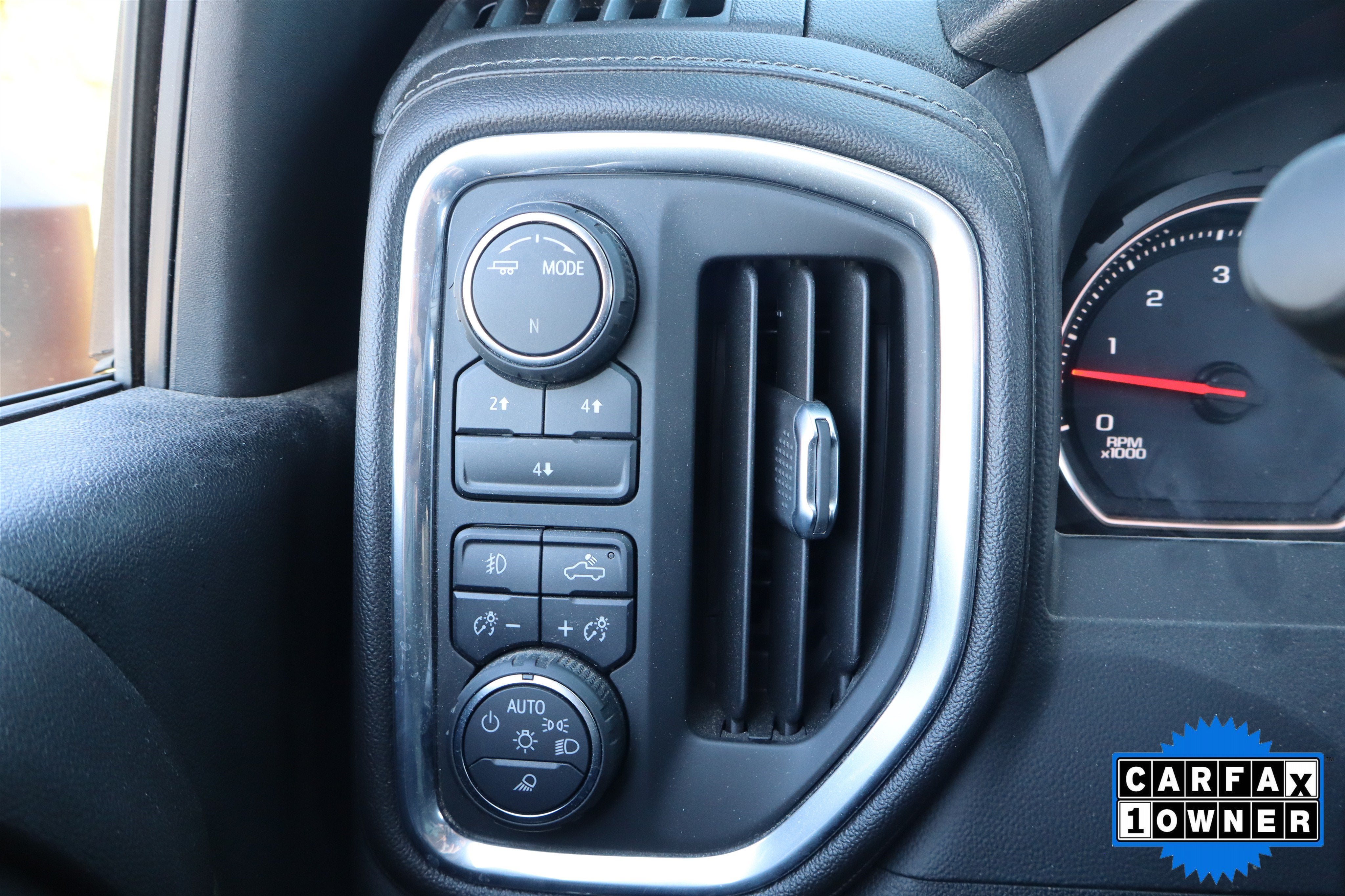 2020 Chevrolet Silverado 3500HD LT Crew Cab 4WD
