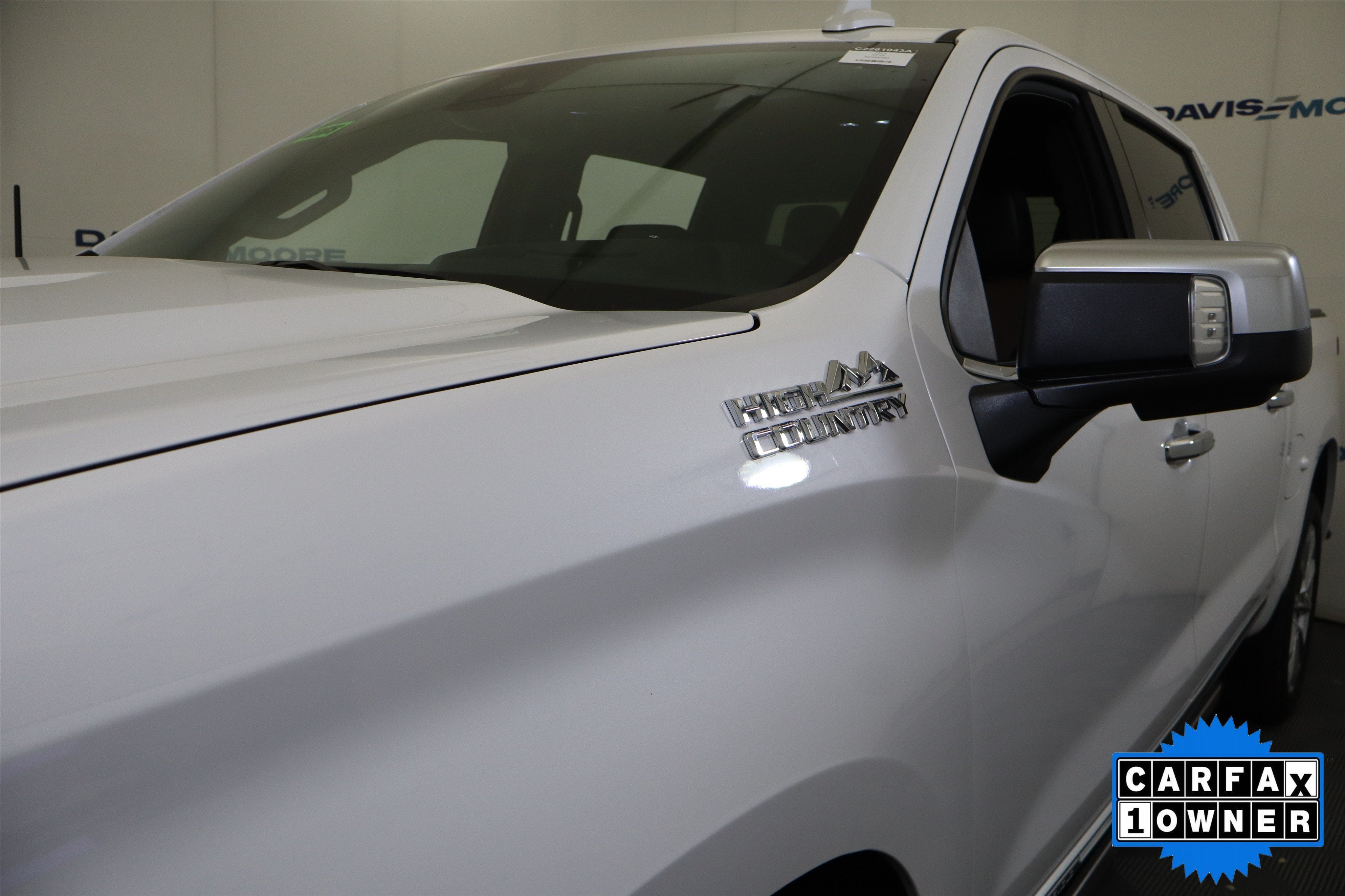 2024 Chevrolet Silverado 1500 High Country Crew Cab 4WD