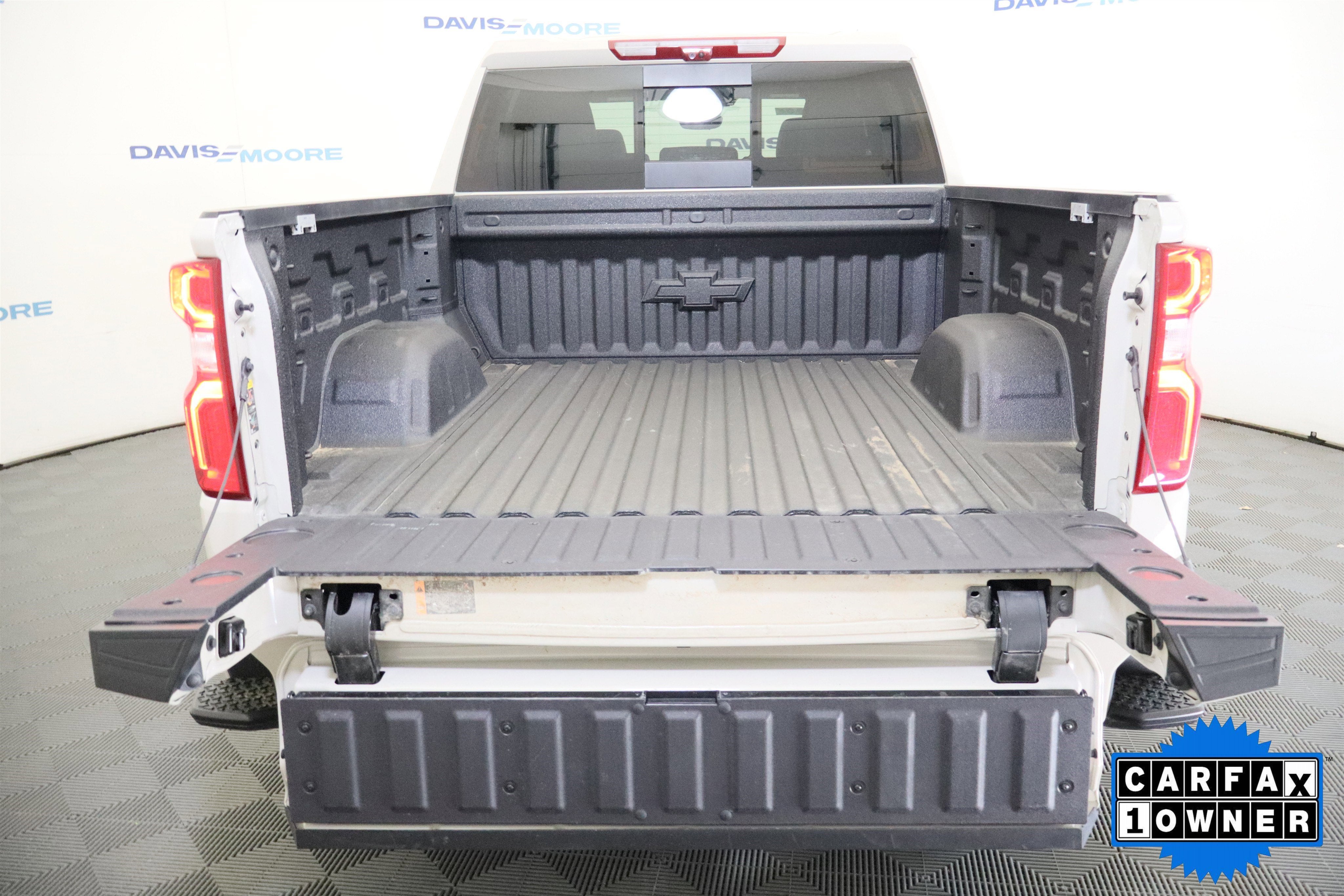 2026 Chevrolet Silverado 1500 High Country Crew Cab 4WD