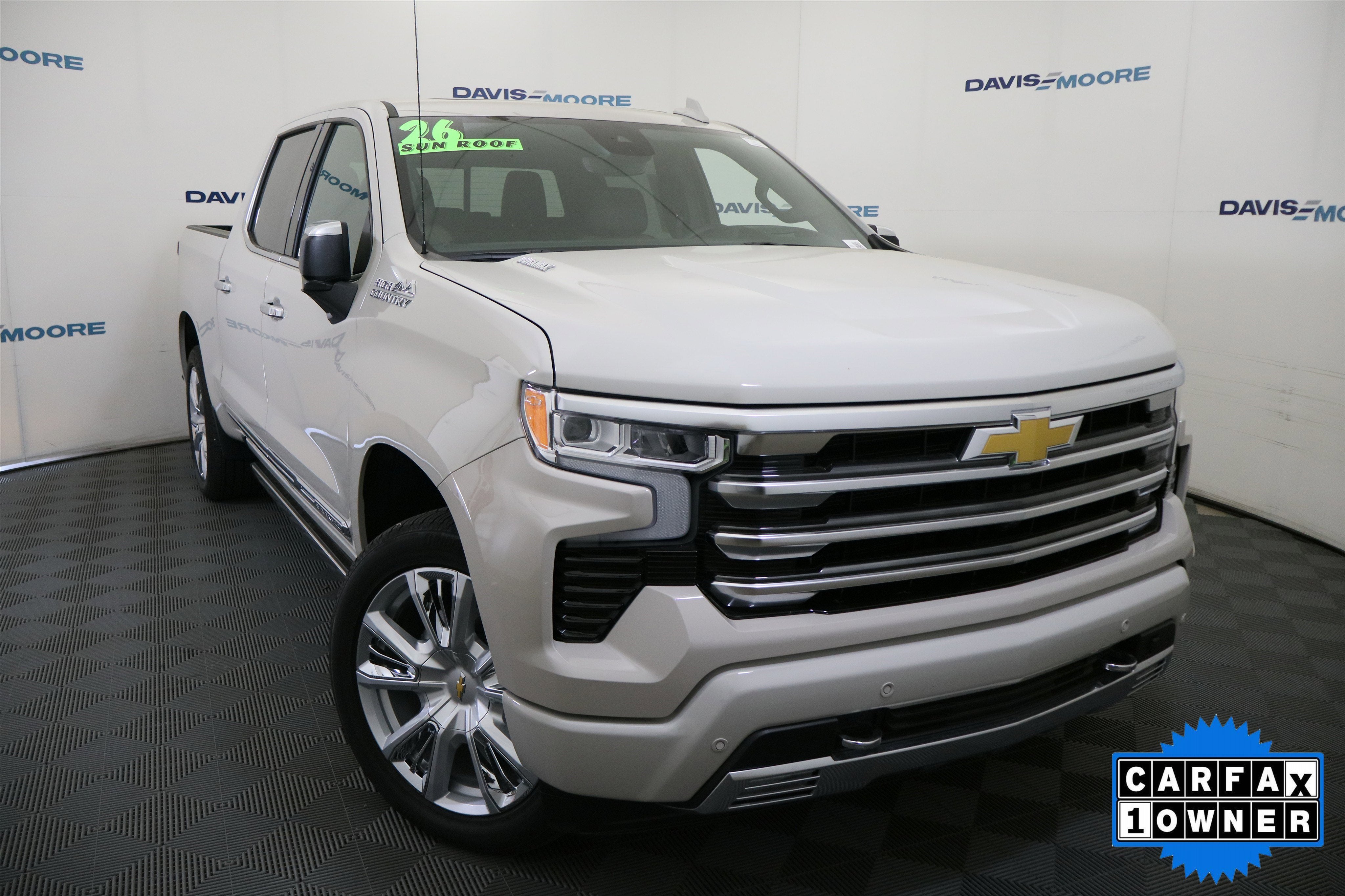 2026 Chevrolet Silverado 1500 High Country Crew Cab 4WD