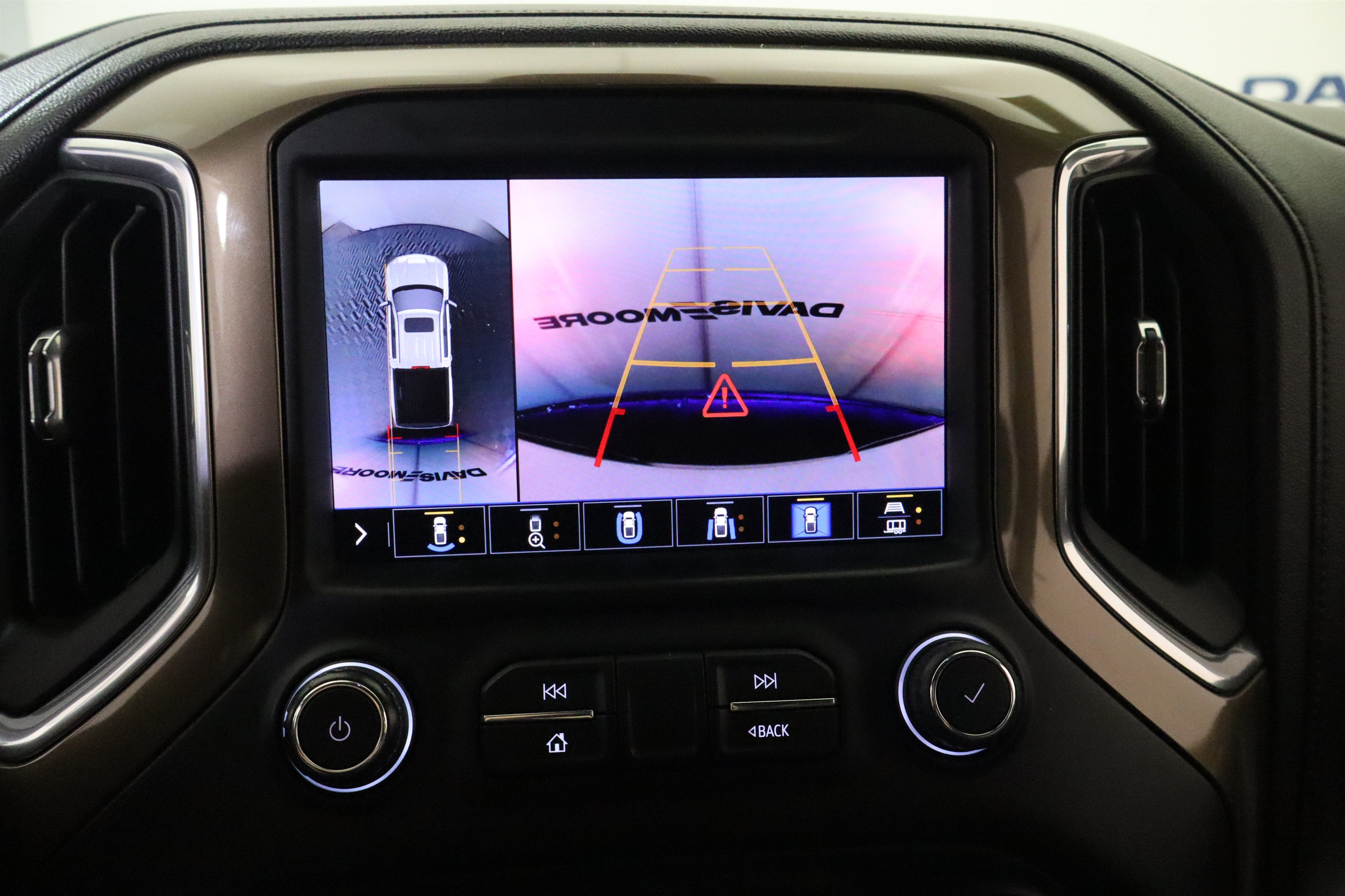 2020 Chevrolet Silverado 1500 High Country Crew Cab 4WD
