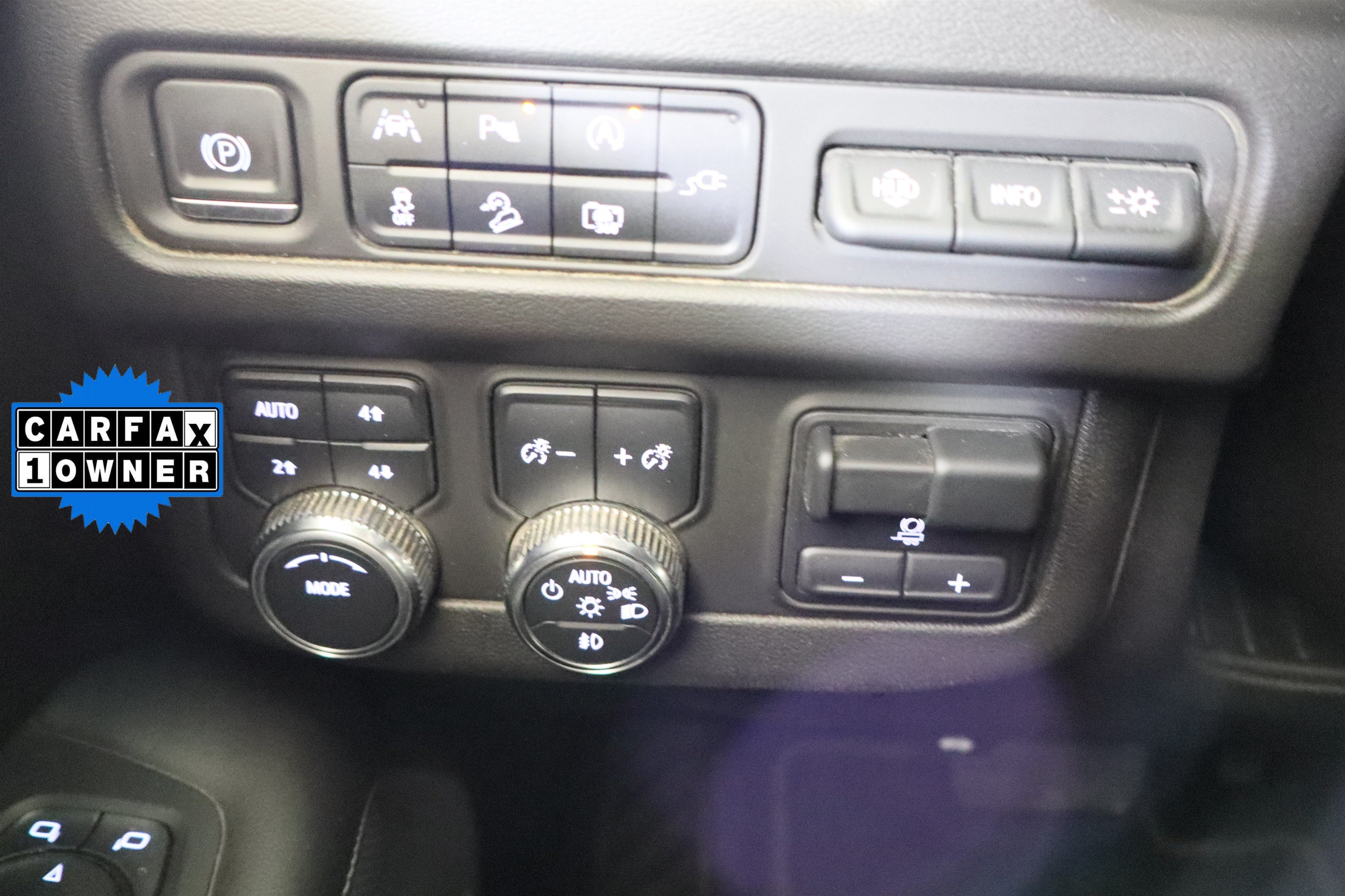2022 GMC Yukon AT4 4WD