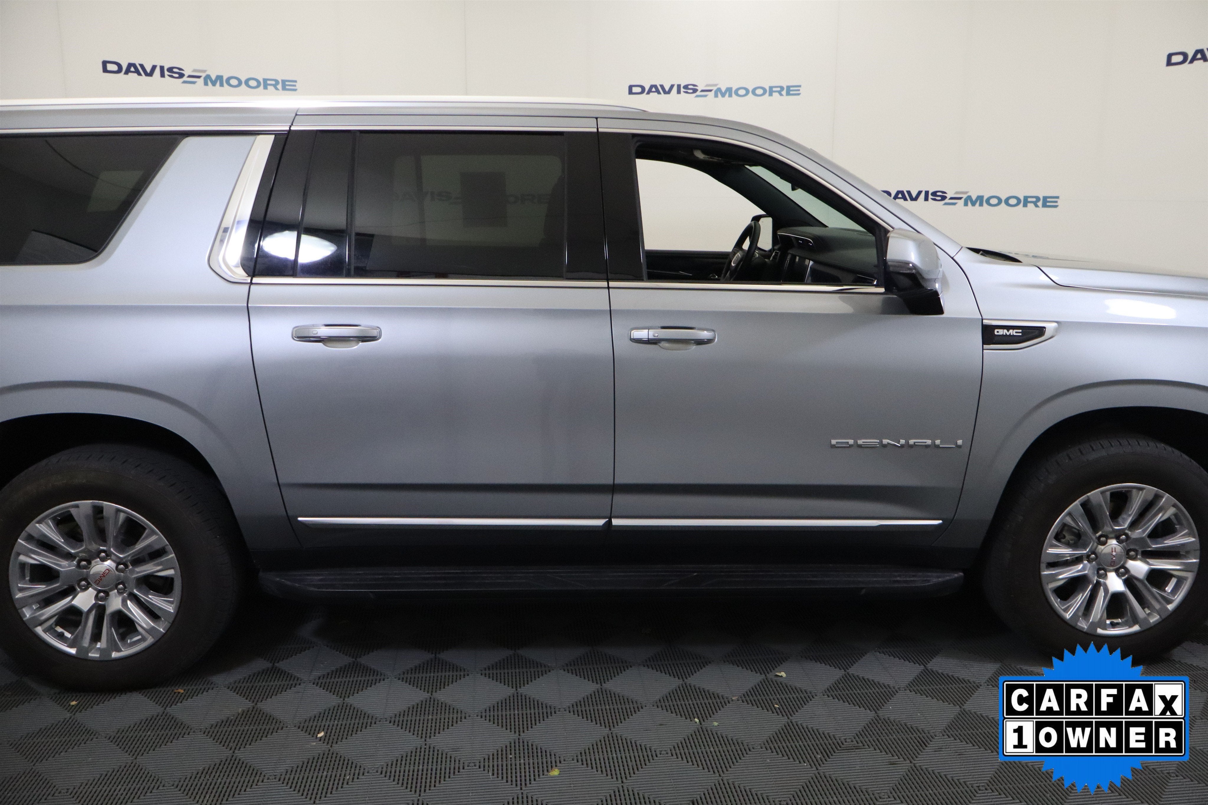 2024 GMC Yukon XL Denali 4WD