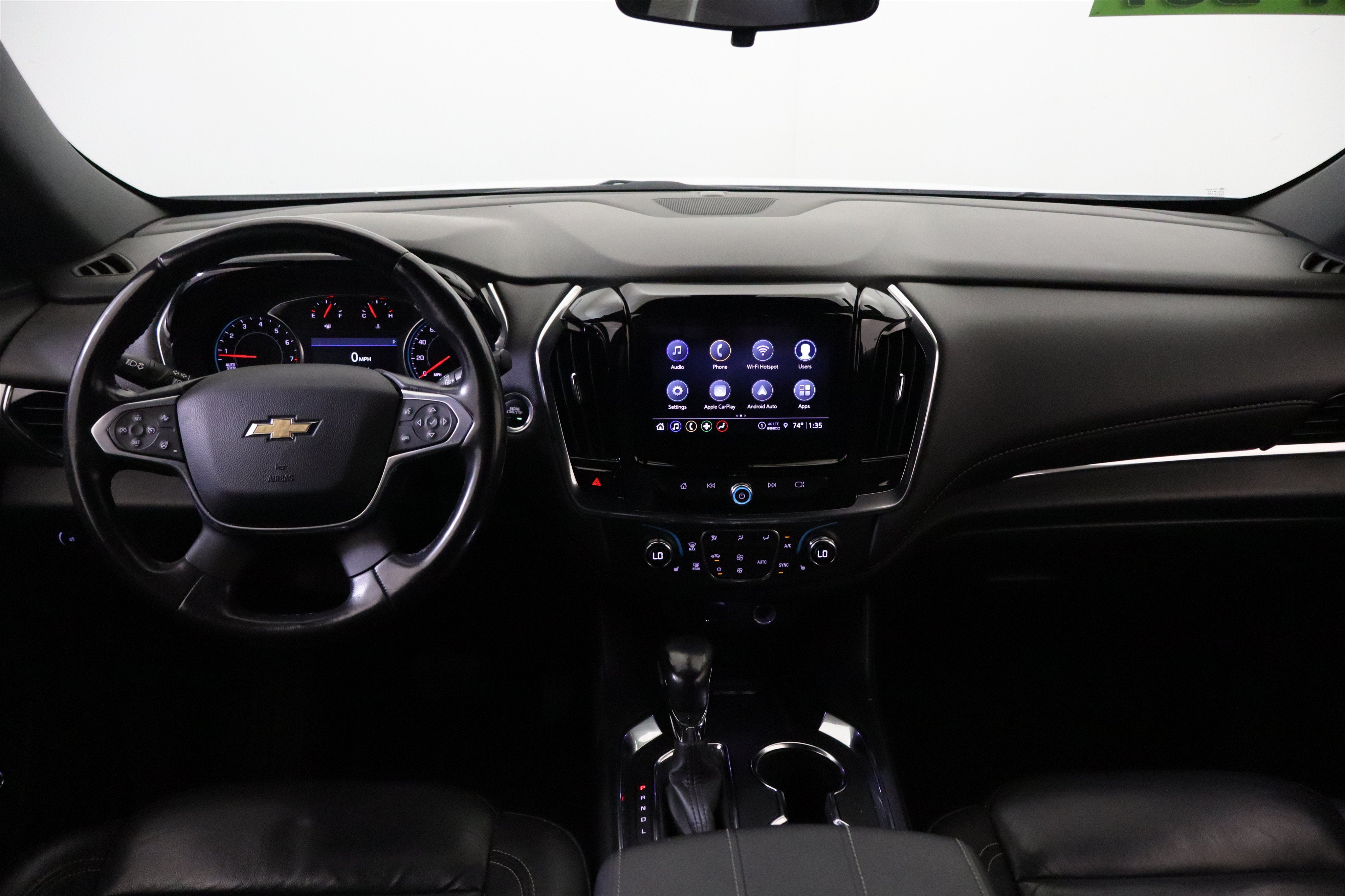 2022 Chevrolet Traverse LT Leather