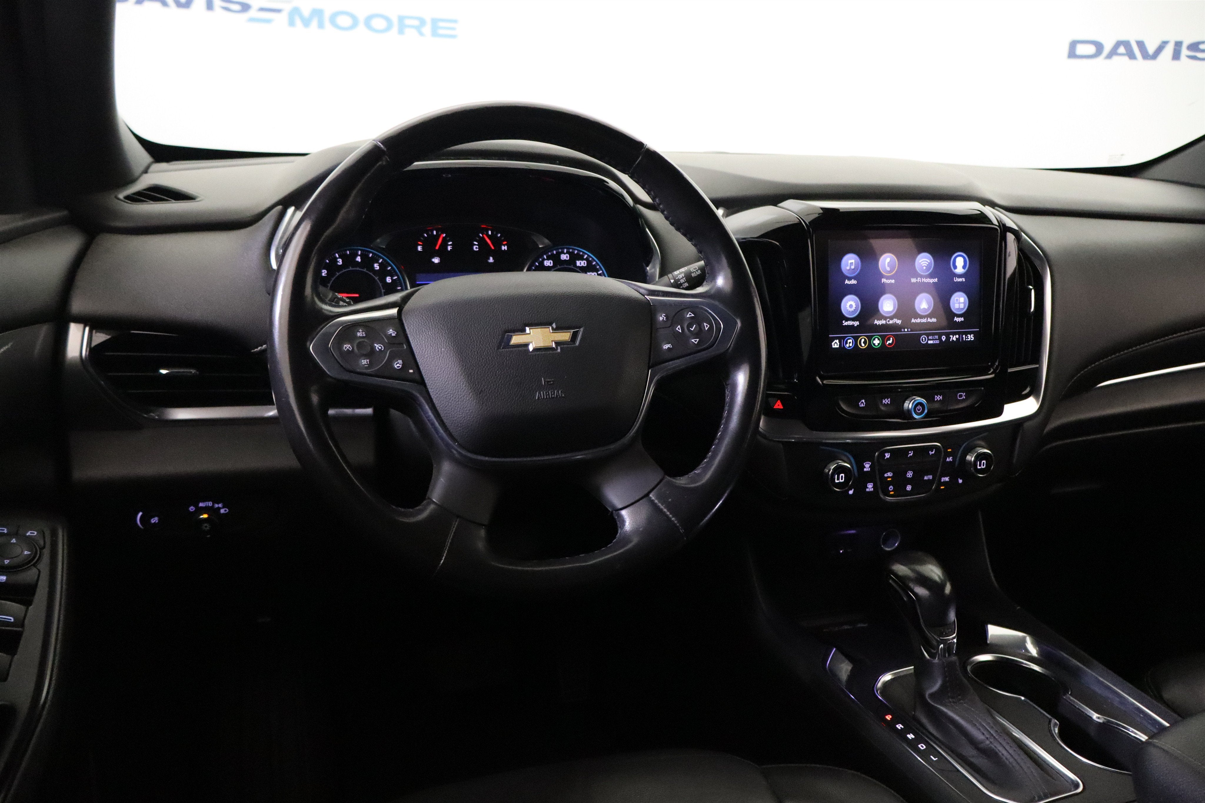 2022 Chevrolet Traverse LT Leather