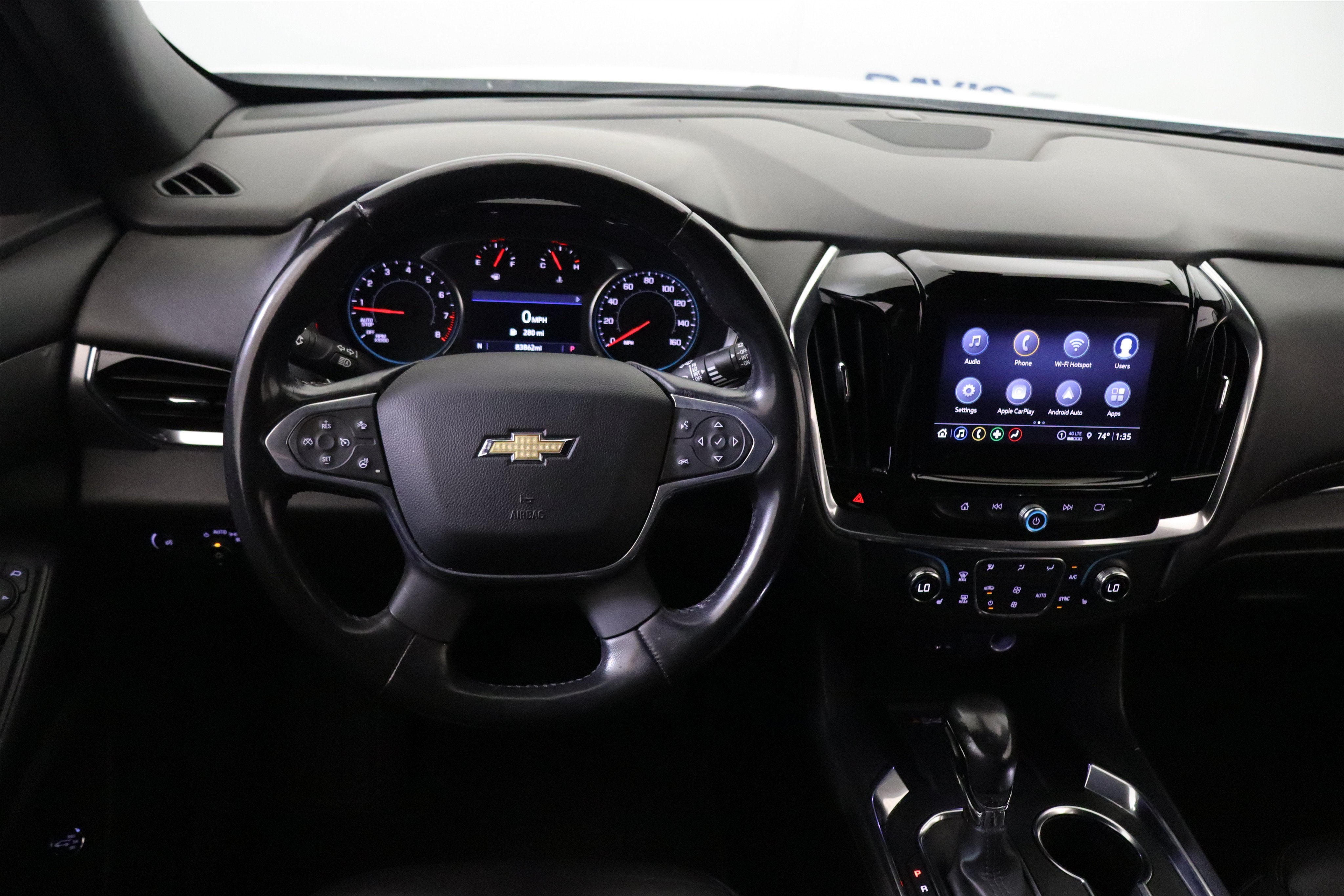 2022 Chevrolet Traverse LT Leather