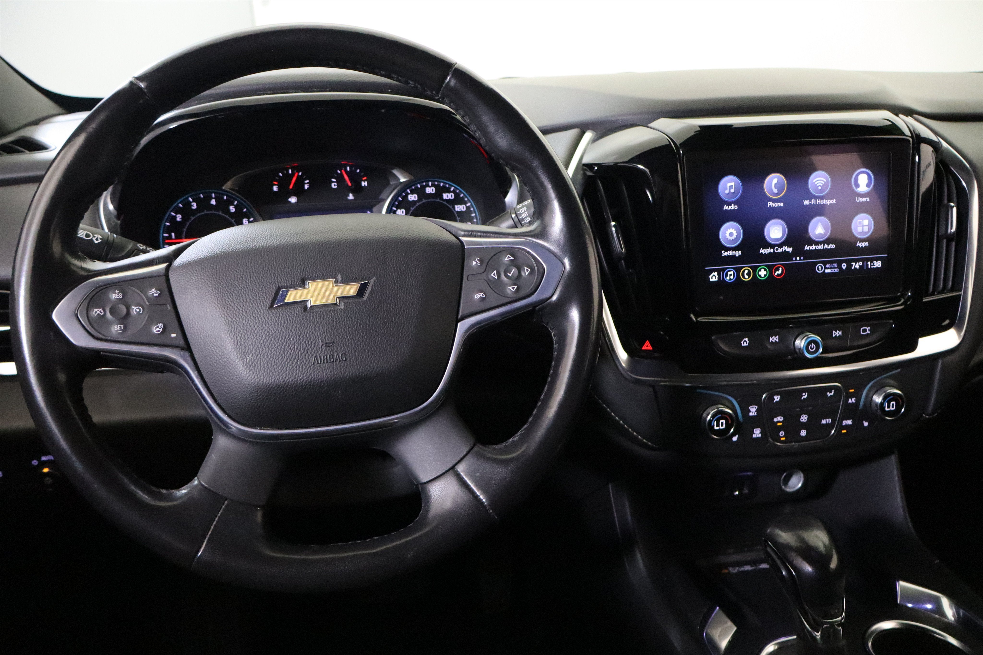 2022 Chevrolet Traverse LT Leather