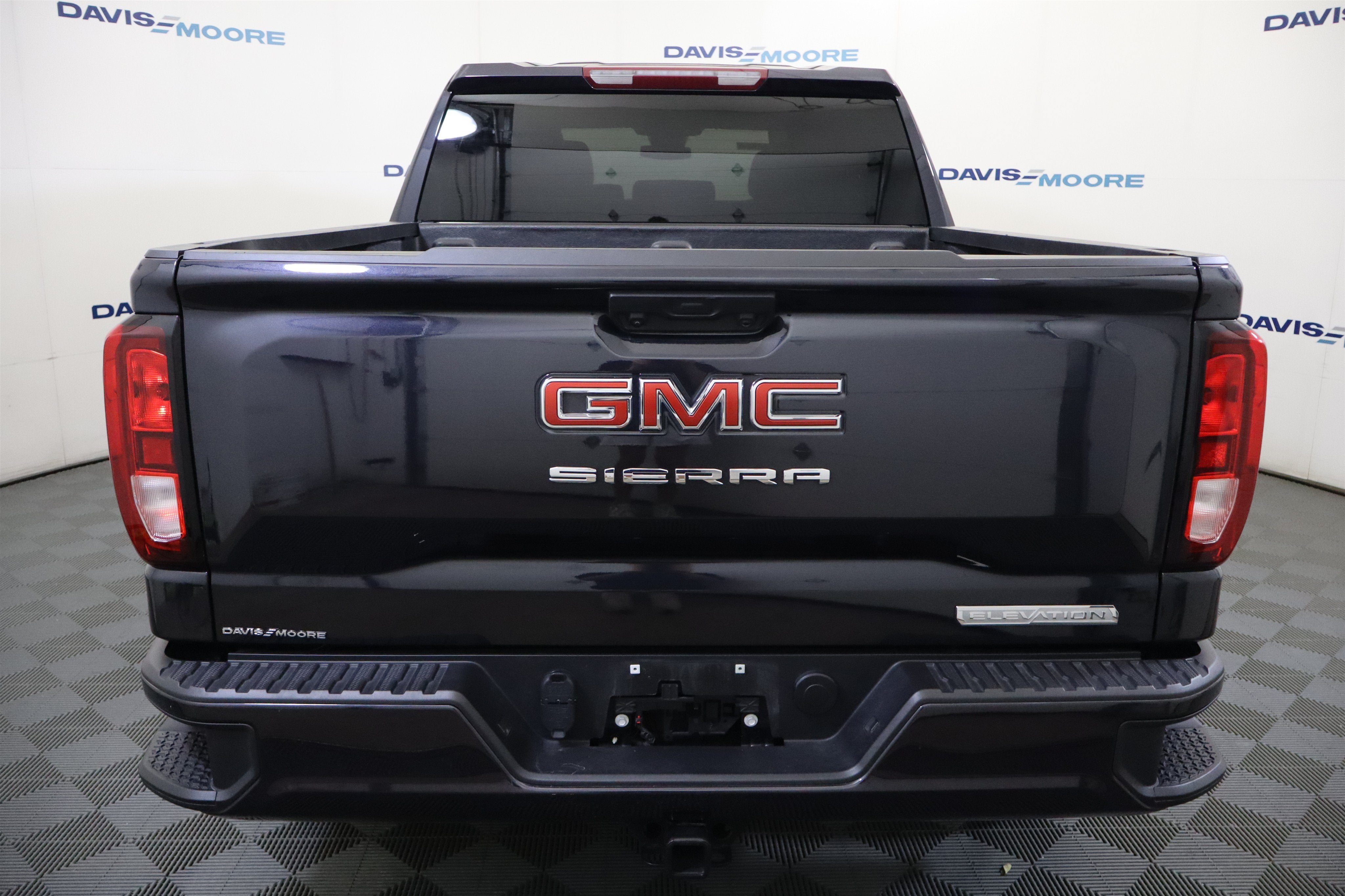 2024 GMC Sierra 1500 Elevation Crew Cab 4WD