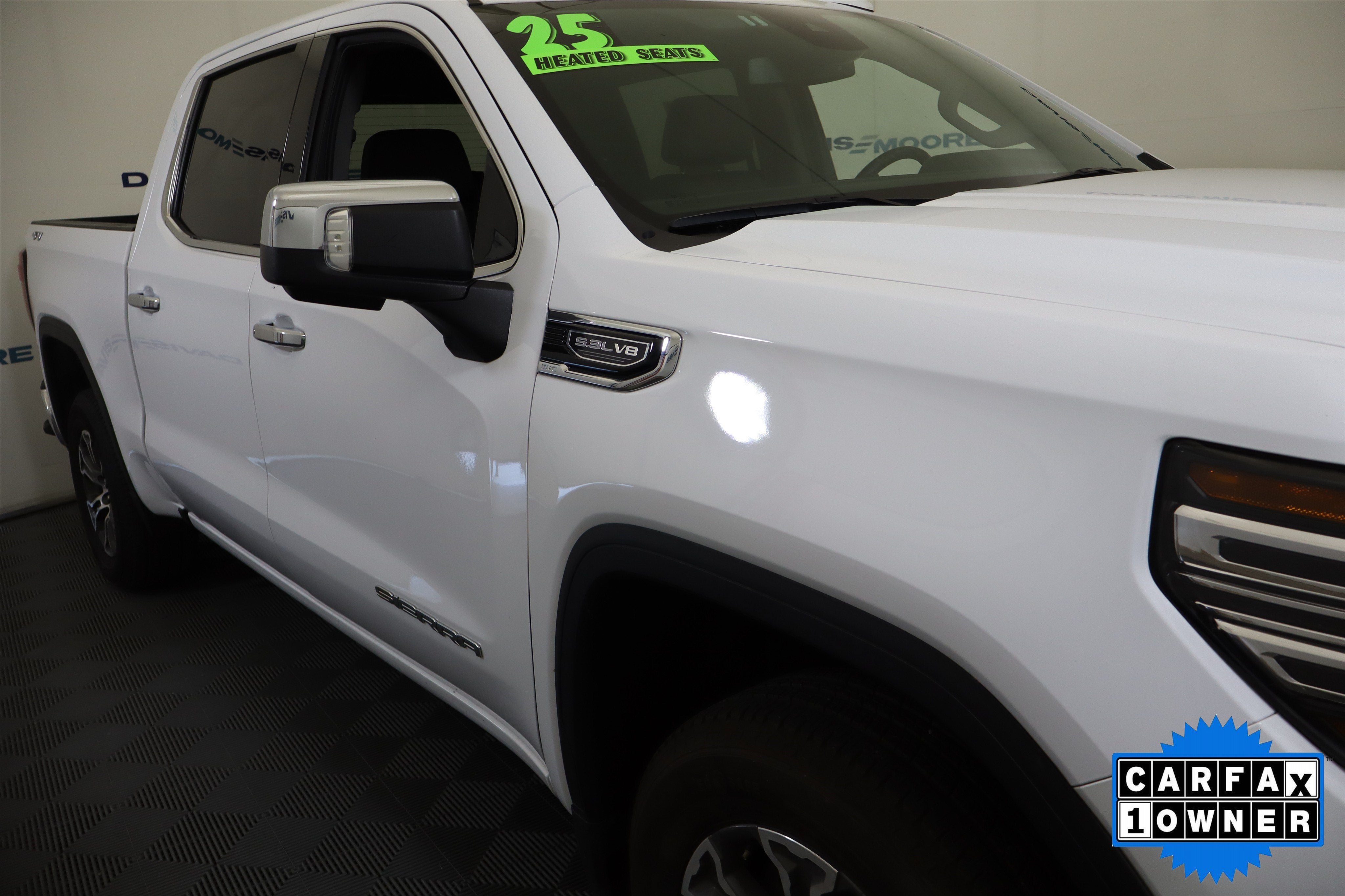 2025 GMC Sierra 1500 SLT Crew Cab 4WD