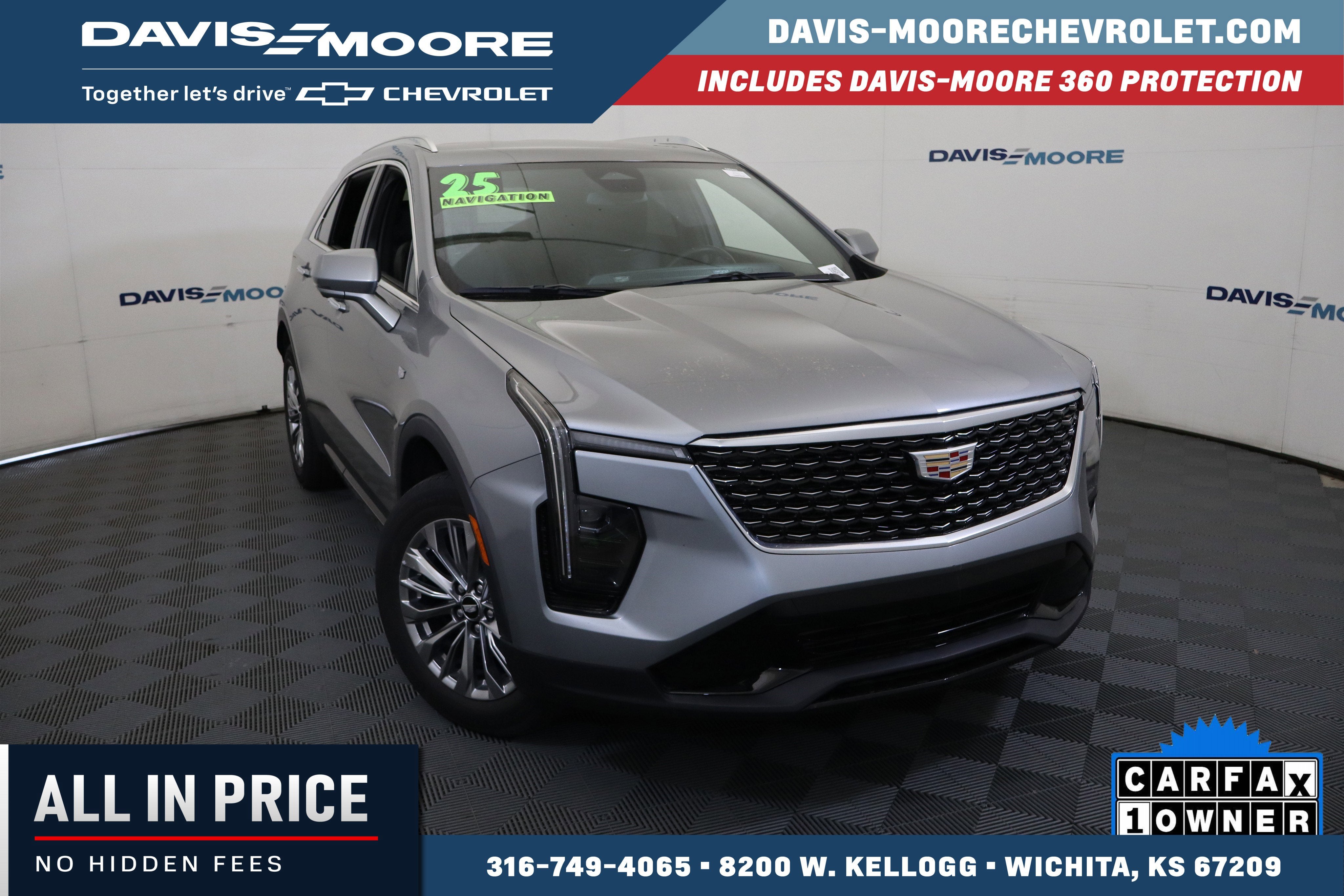 2025 Cadillac XT4 FWD Premium Luxury