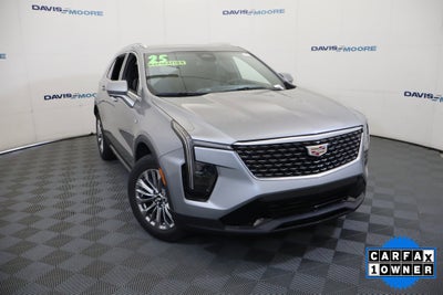 2025 Cadillac XT4 FWD Premium Luxury